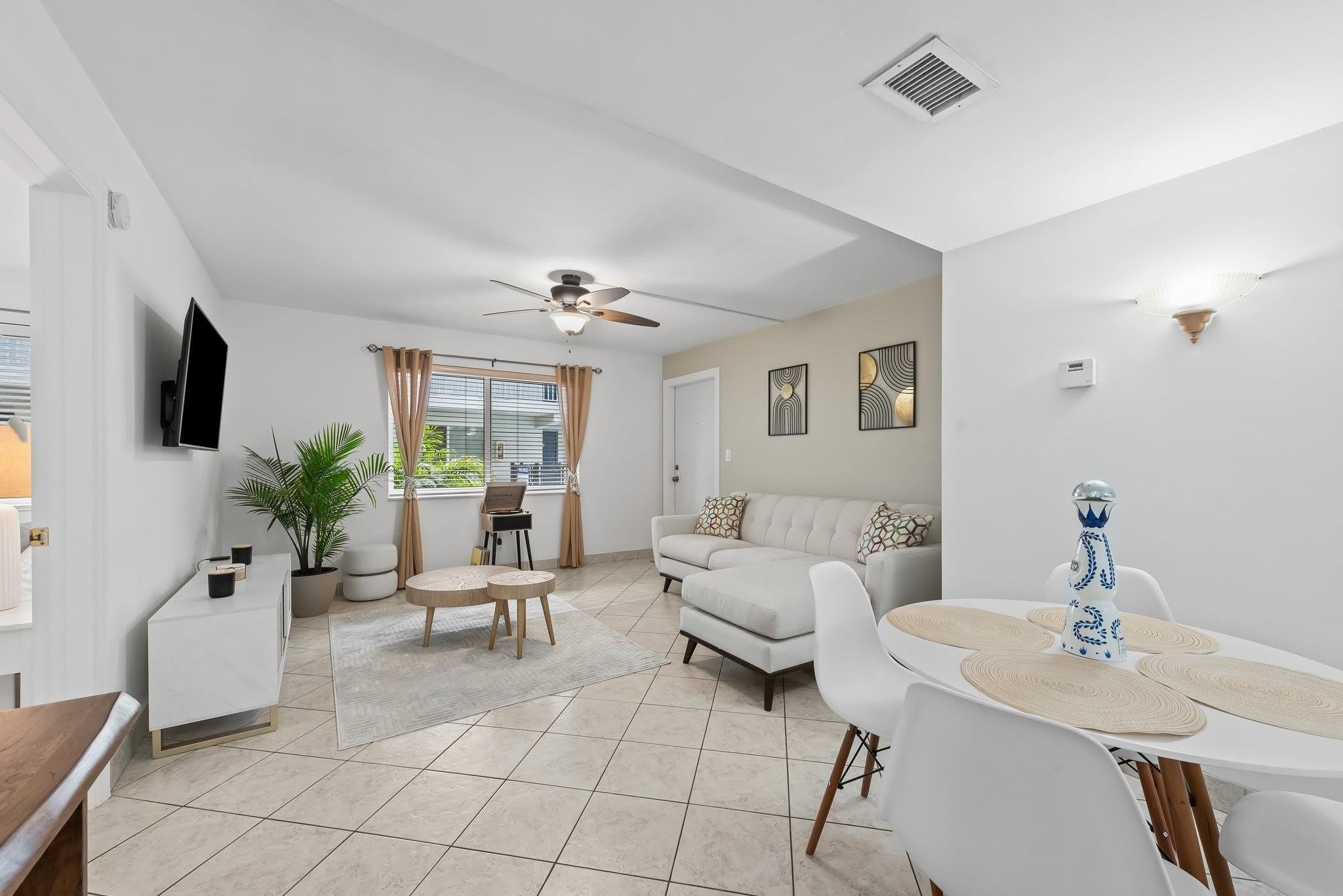 1000 SE 15th Street – photo 2