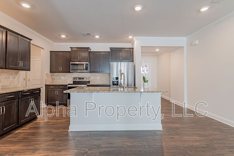 540 Yellow Fox Rd – photo 5