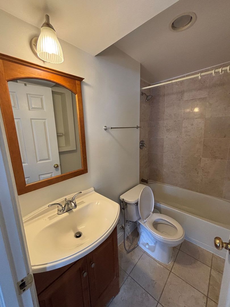 Charming 1Bed/1Bath Condo in the heart of DC – photo 3