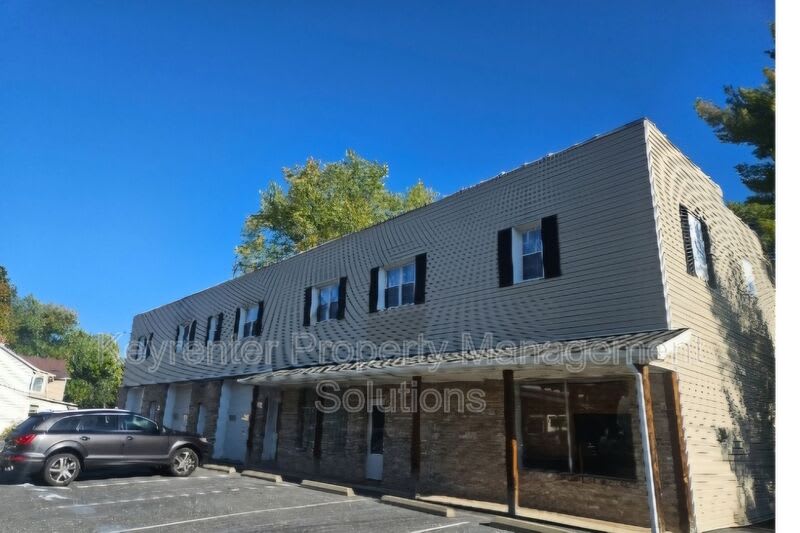 3891 Churchville Ave – photo 1