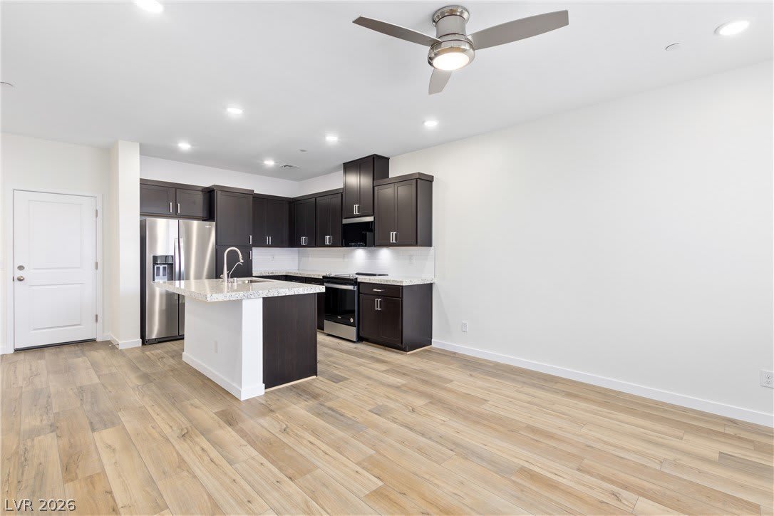 212 Freeport View Place – photo 2