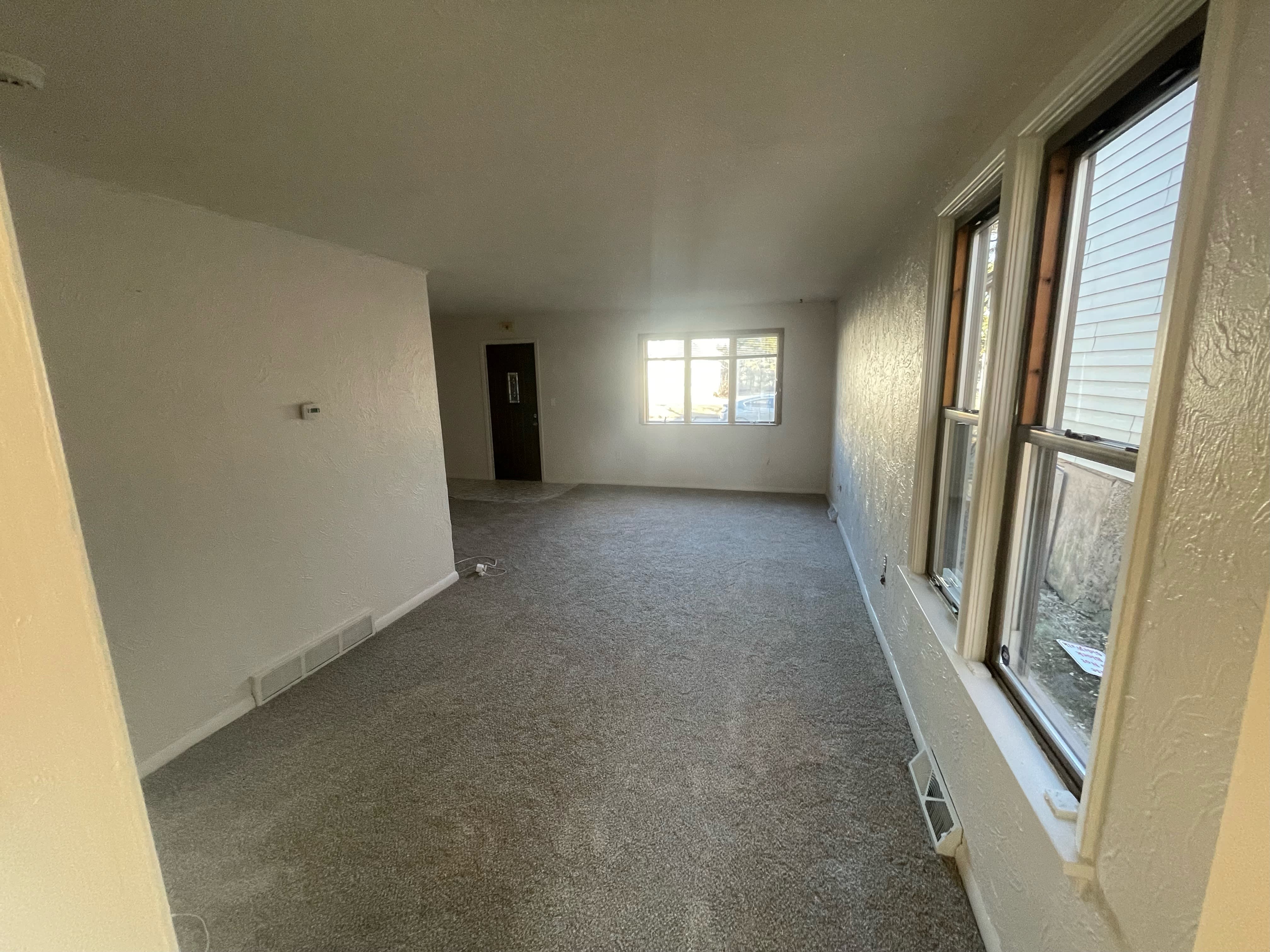 2339 Banks Ave – photo 5