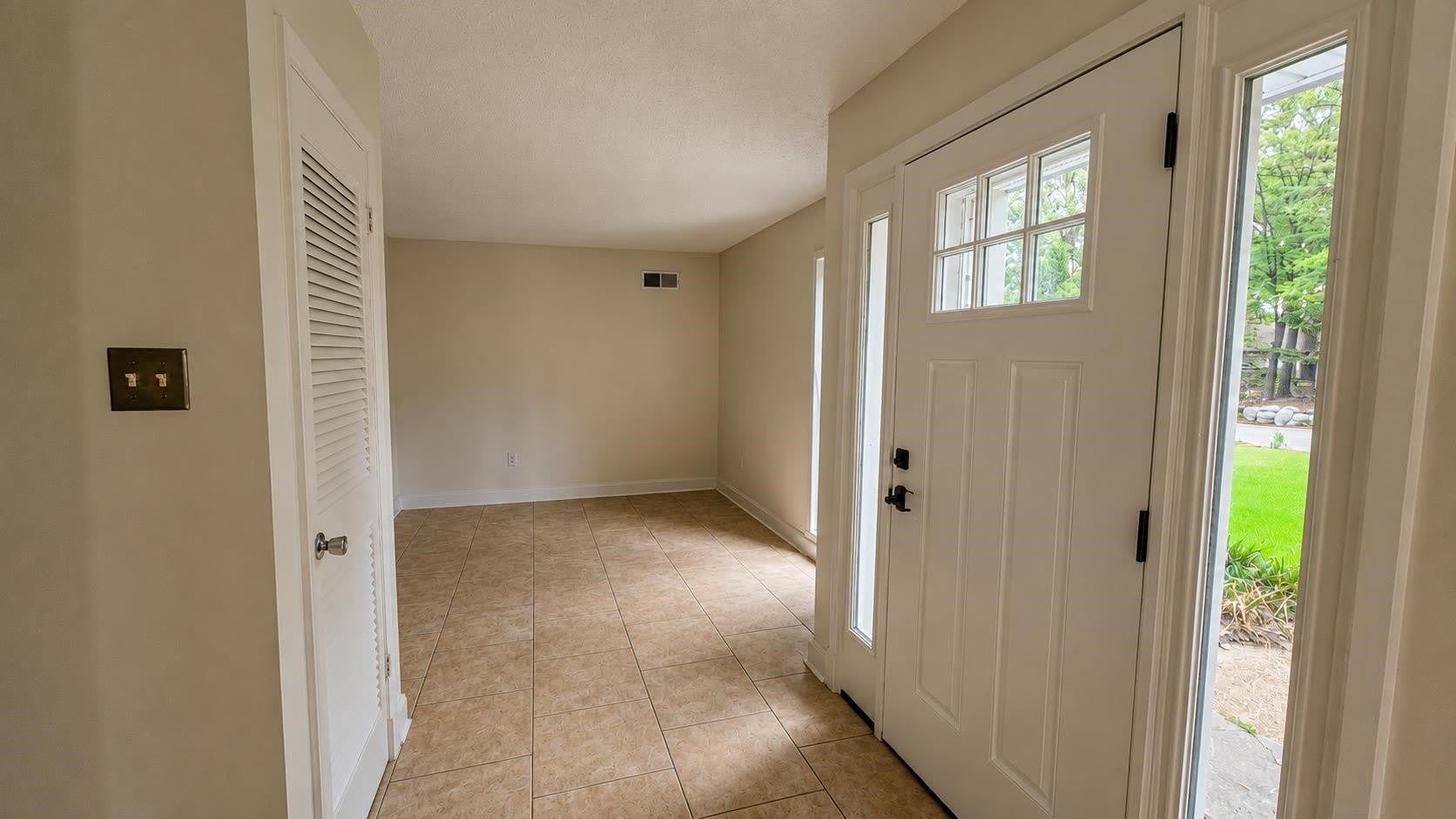 89 ERICSON Rd – photo 5
