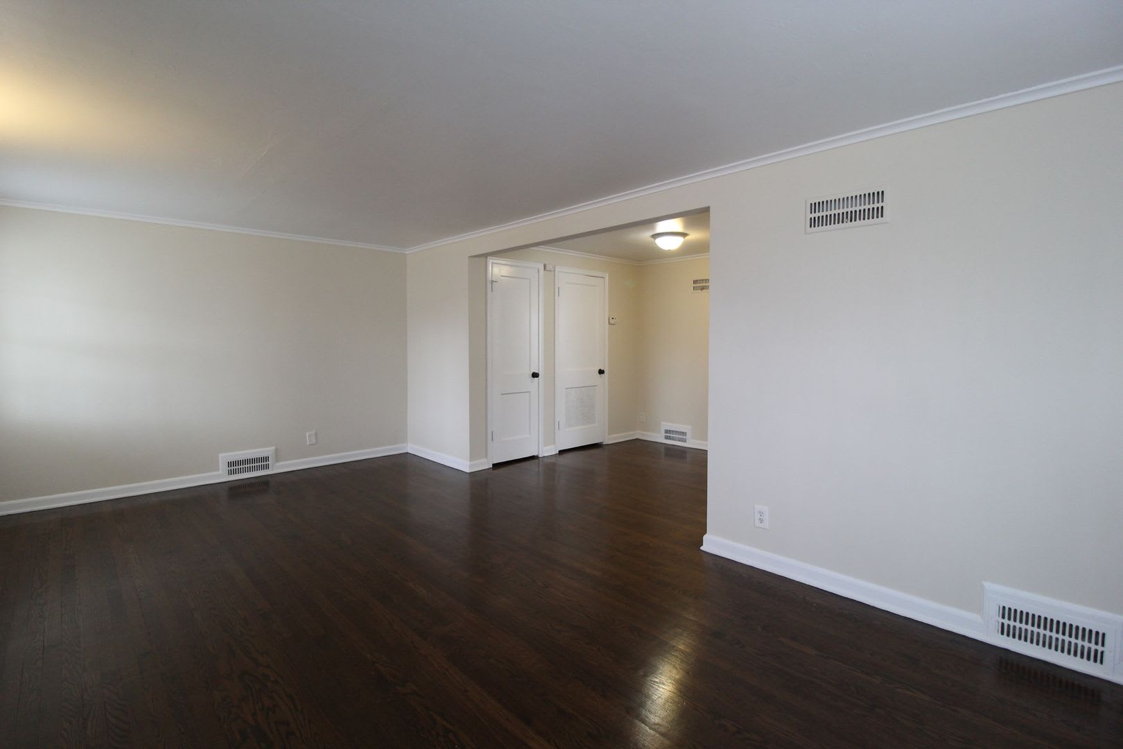 One Bedroom Duplex in North Kansas City – photo 3