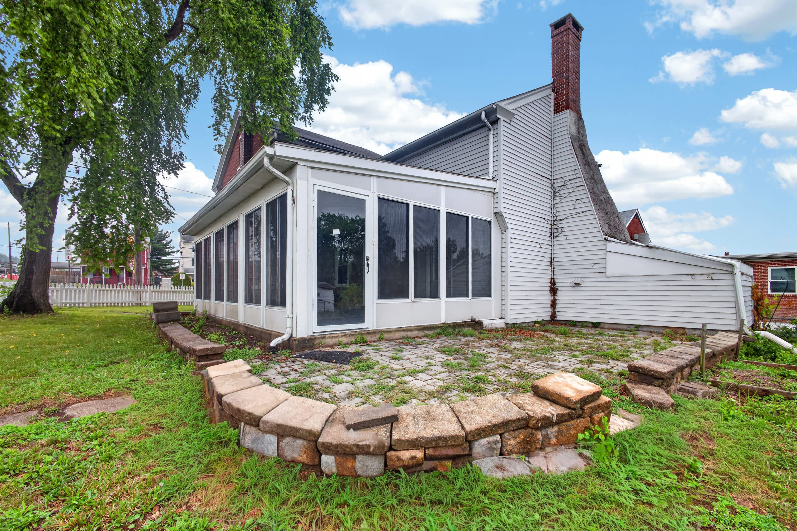 1200 Montgomery Avenue – photo 2