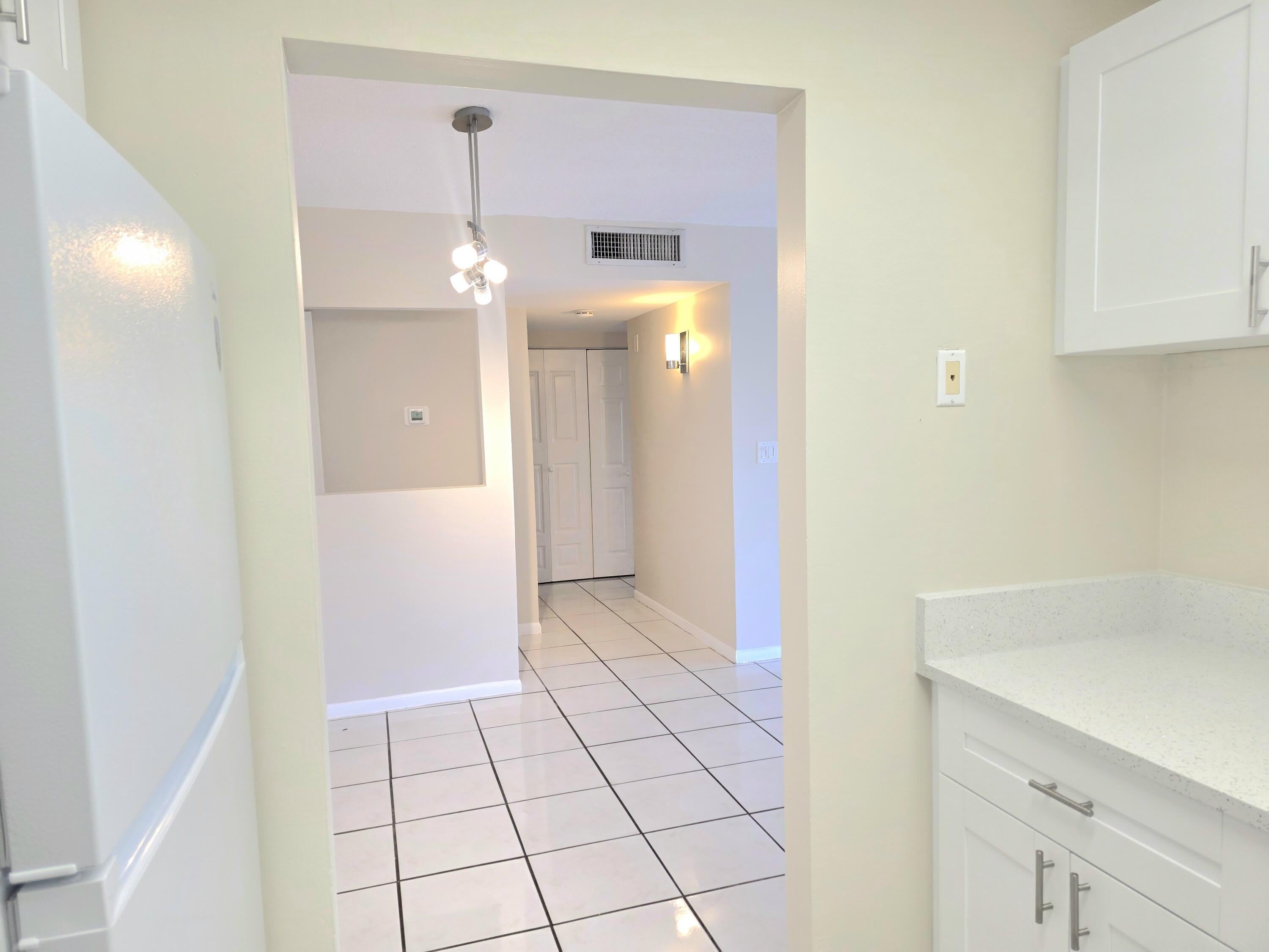 495 SE 8th Street – photo 4