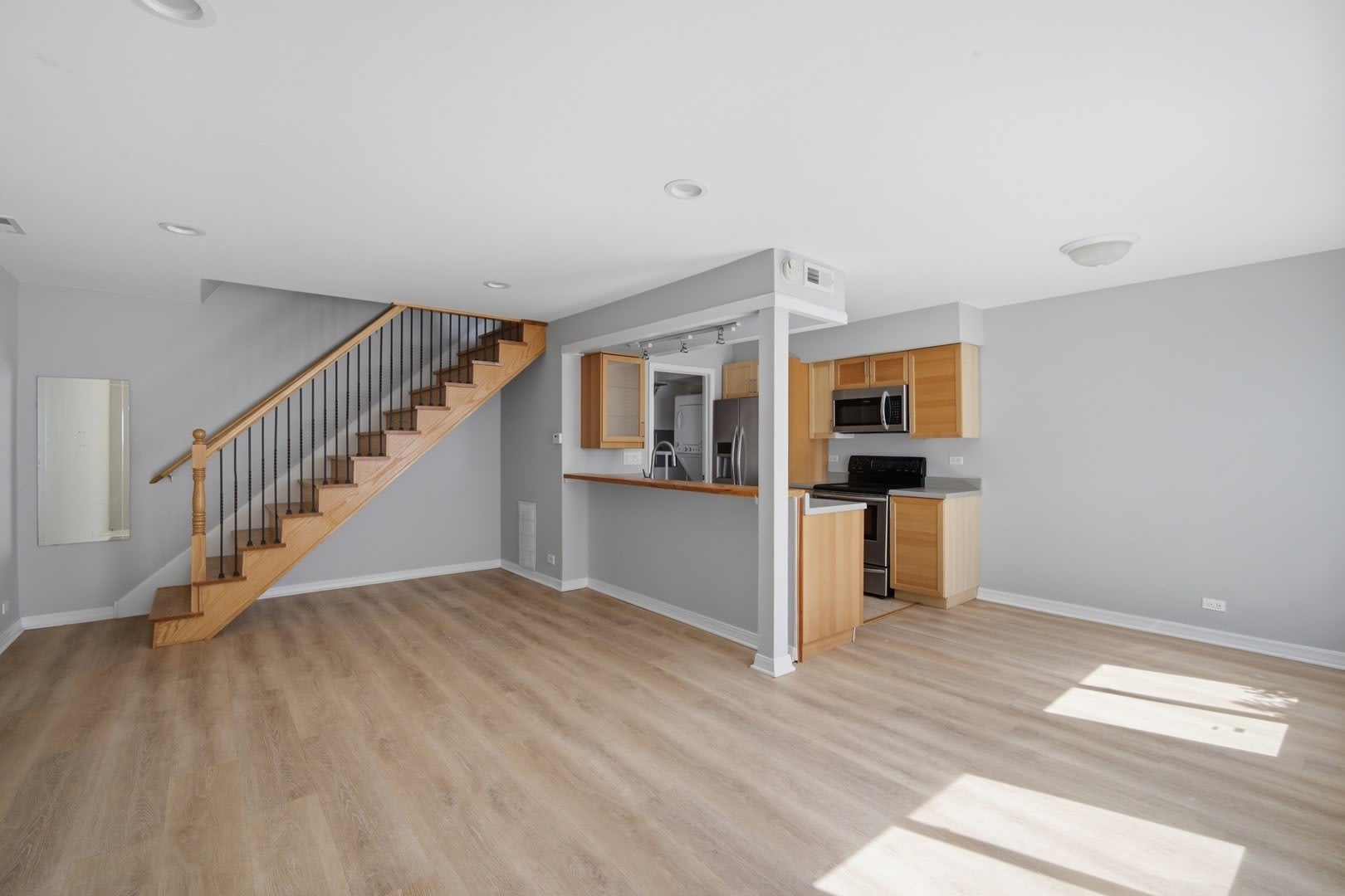 1180 Cove Drive – photo 3