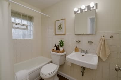 162 Kelly Avenue – photo 5