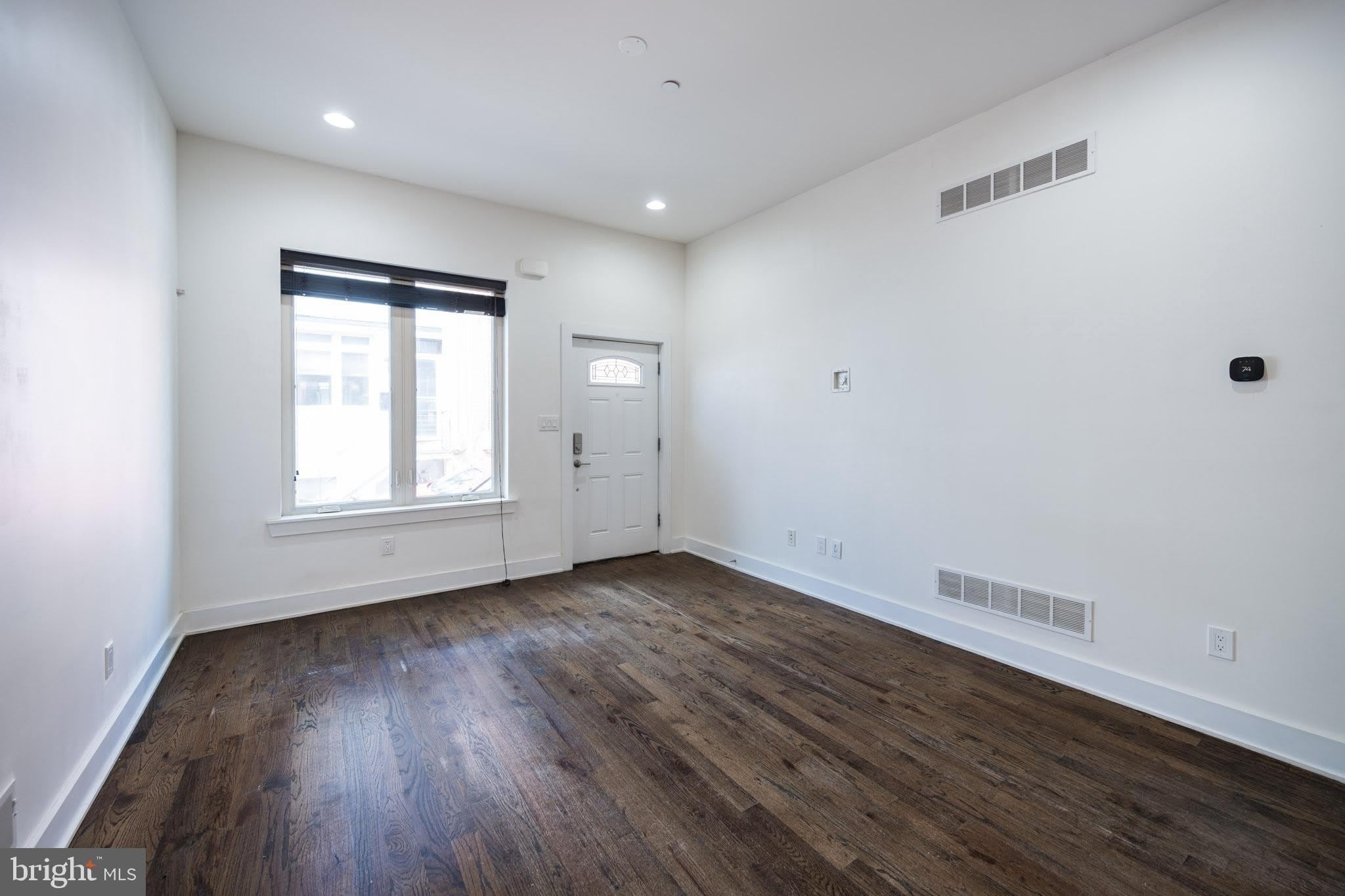 1441 S BOUVIER Street – photo 5