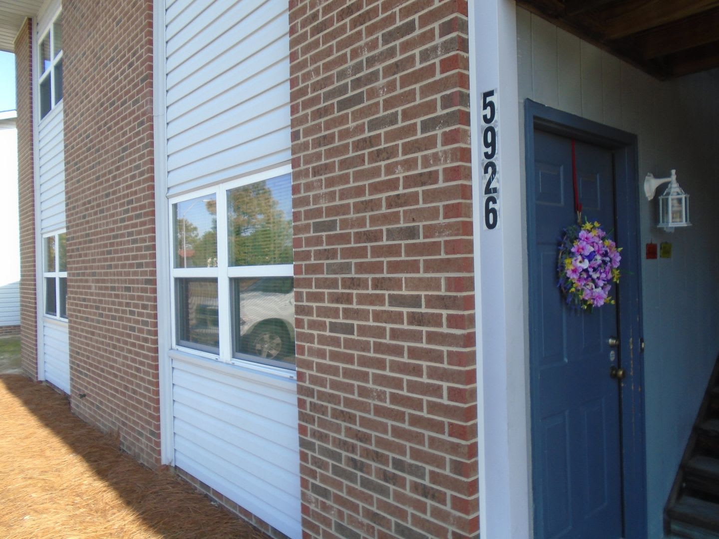 2 BEDROOM! – photo 1