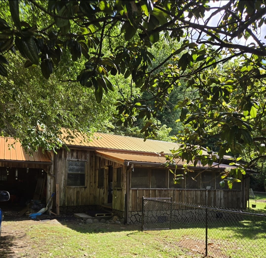 211 Cates Rd – photo 1