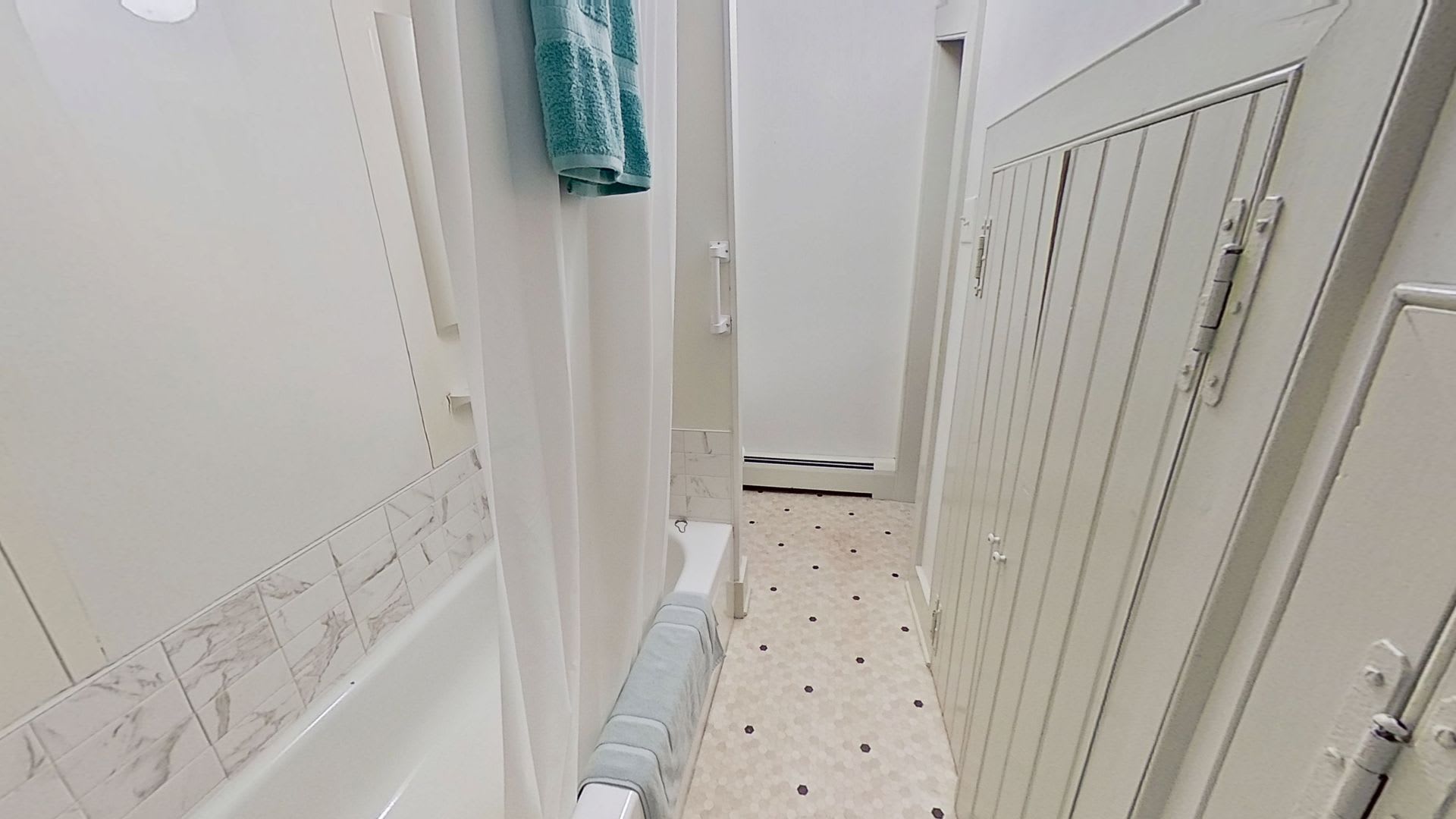 Room in Boarding House – photo 3