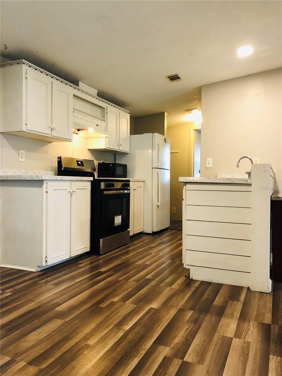2715 MASSEE Road – photo 4