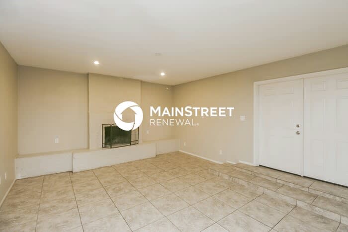 5808 West Holly Street – photo 2