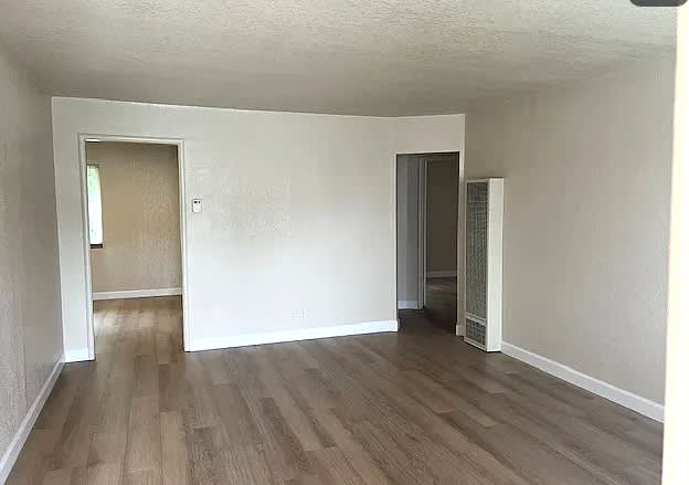 352 W Main Ave – photo 2
