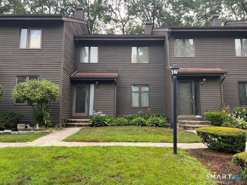 223 Flanders Road – photo 3