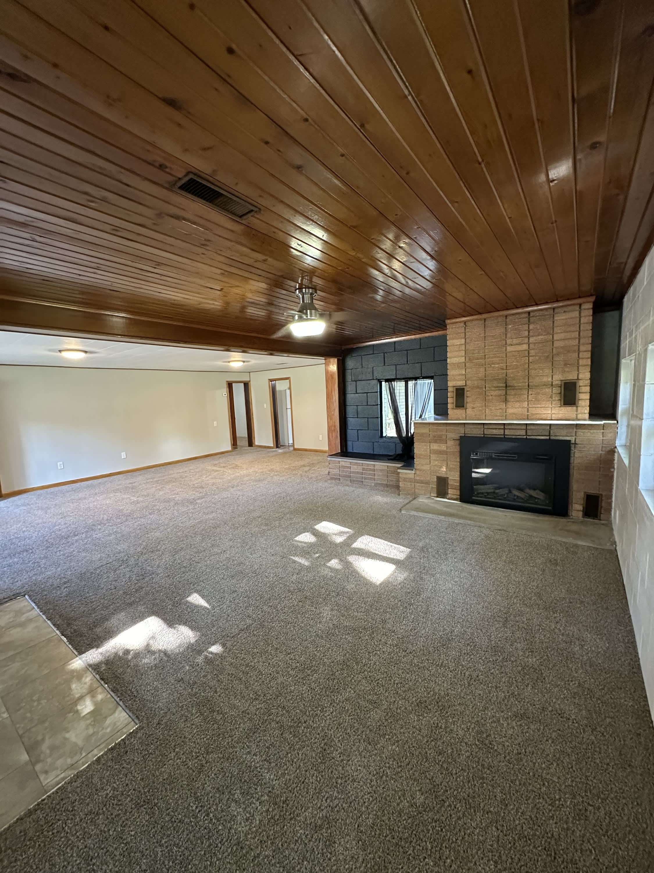 10409 North 300 West – photo 3