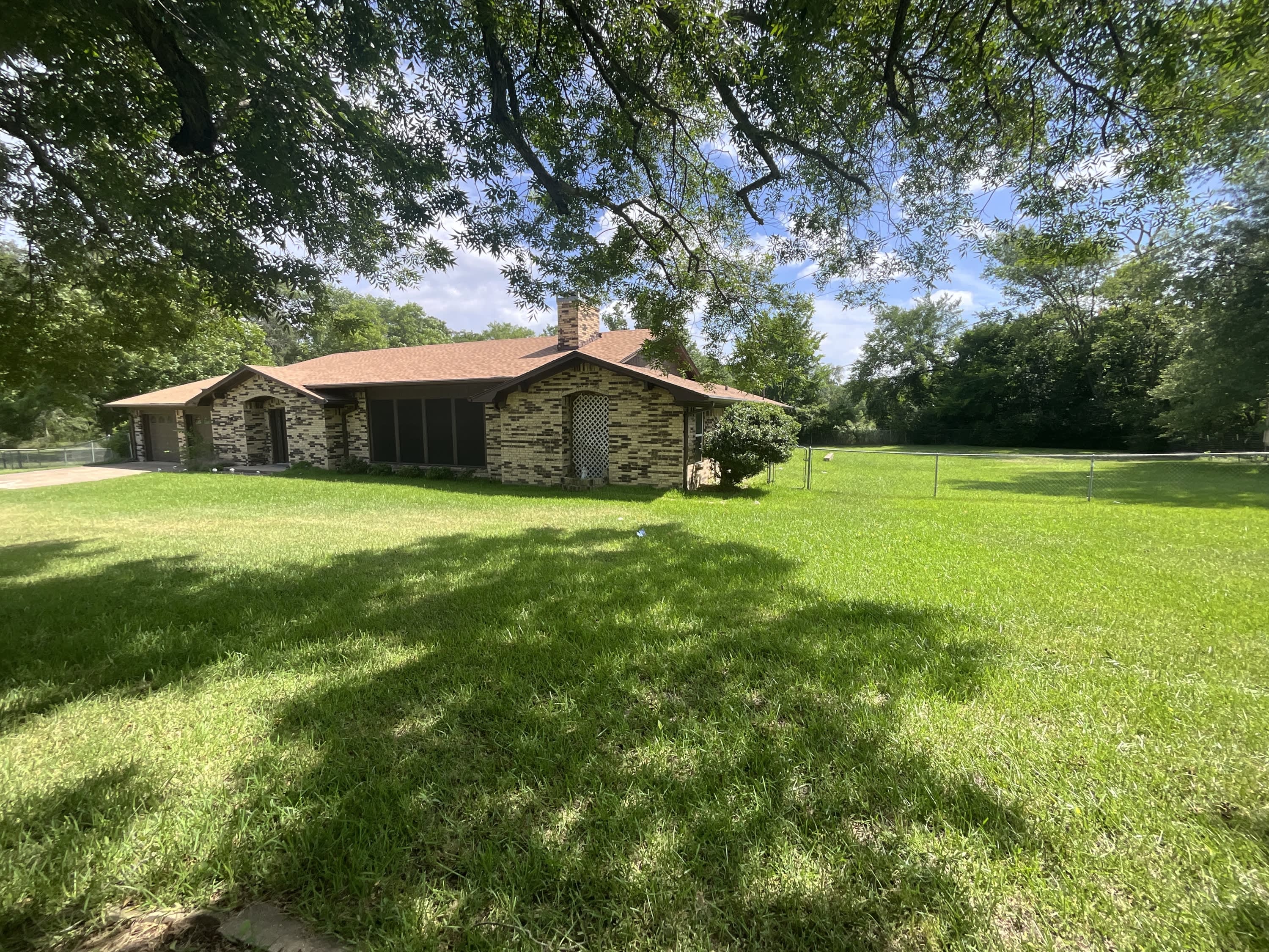 530 Hilliard Drive – photo 4