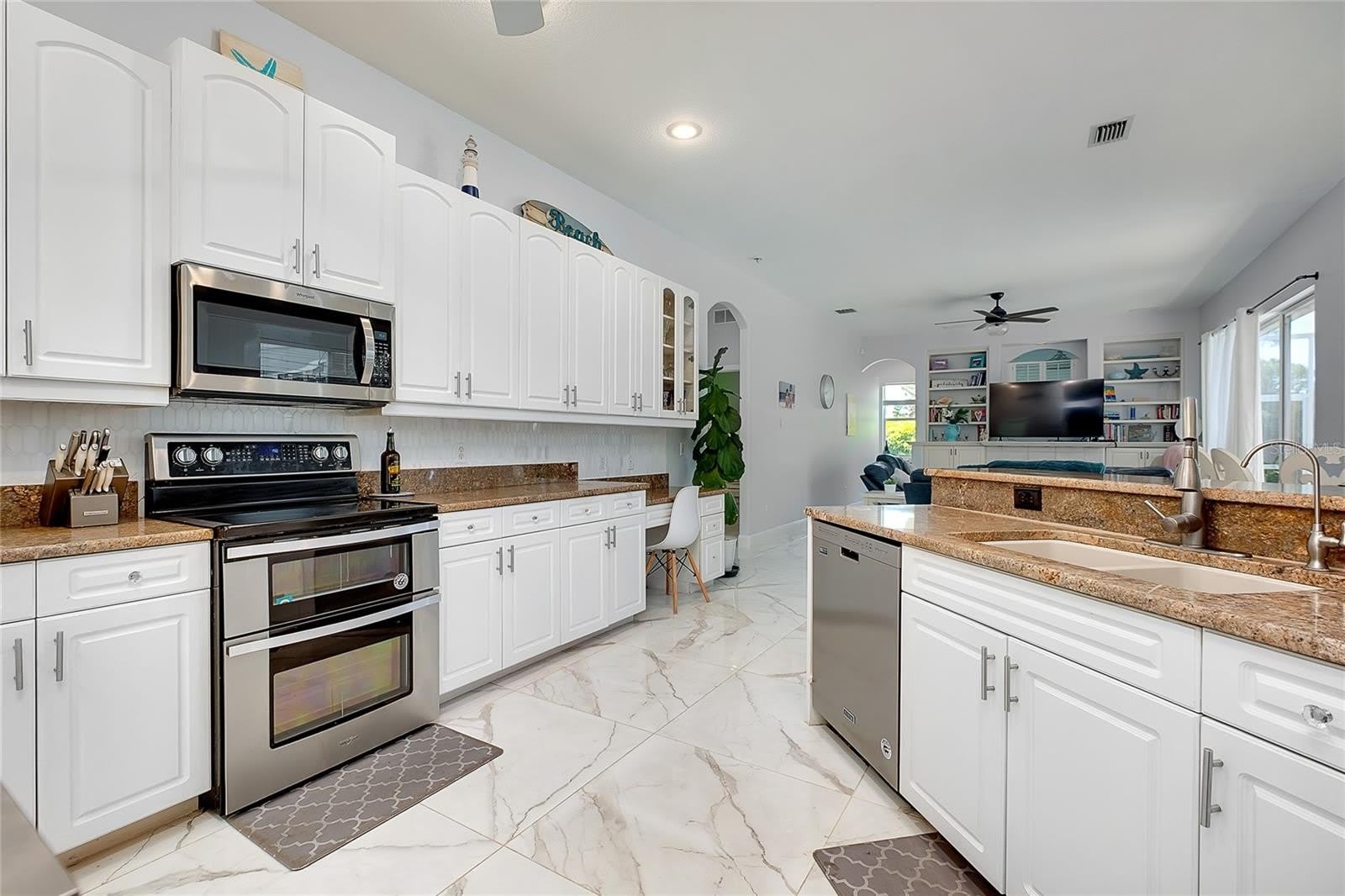 360 CEDARBROOK Court – photo 5