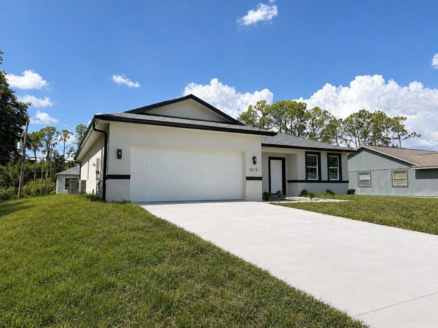 5219 SYLVANIA Avenue – photo 2