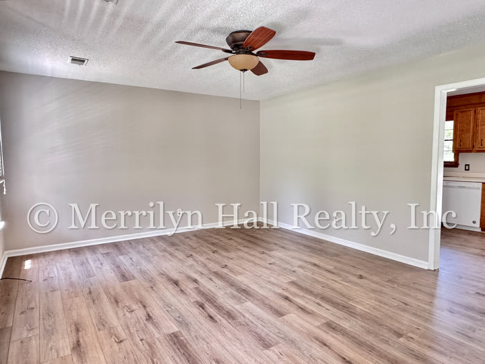 103 Riverwalk Court – photo 4