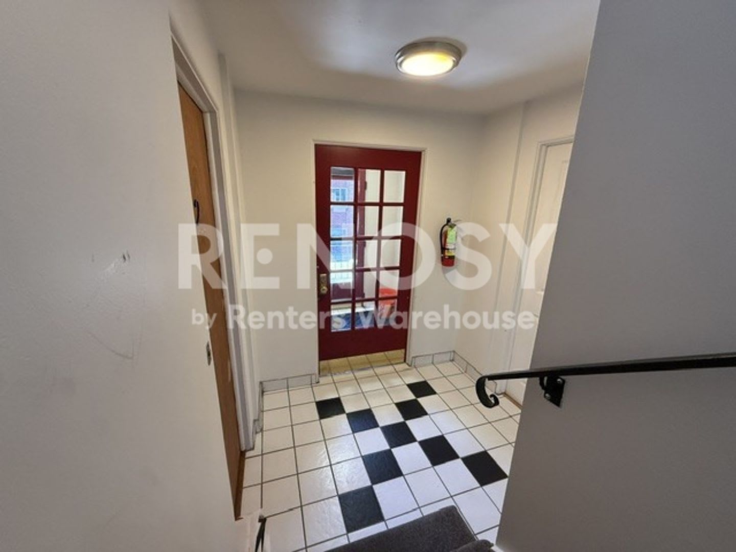 Charming South Park Hill Condo – photo 3