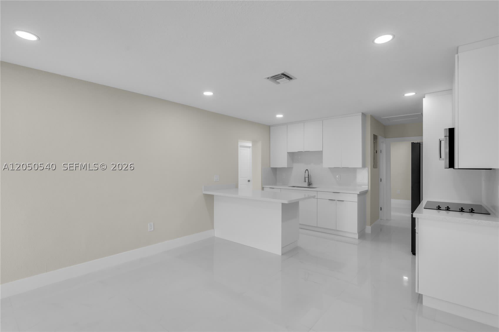 2640 SW 30th Ct – photo 5