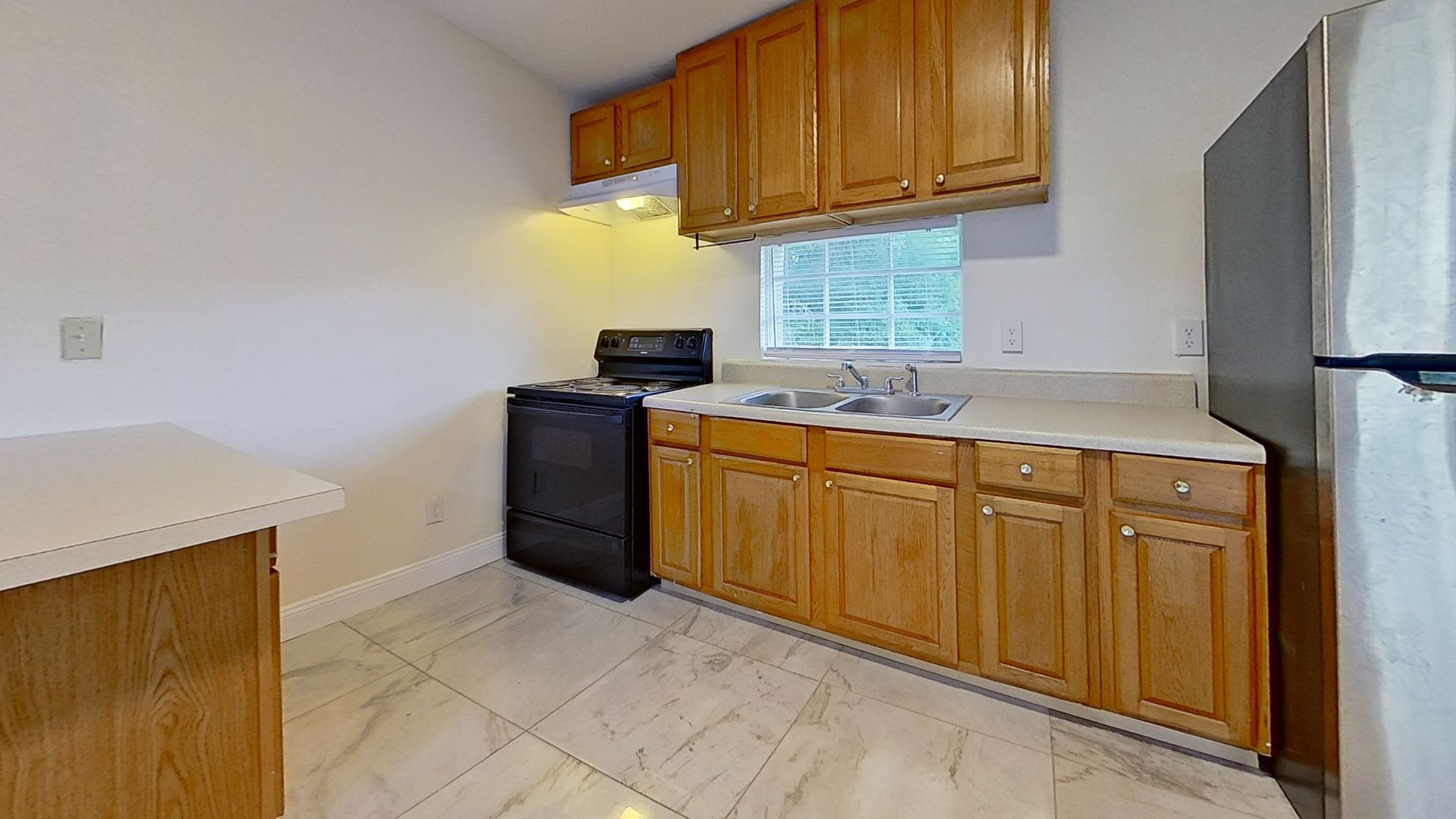 1049 Pippin St. Unit B – photo 5
