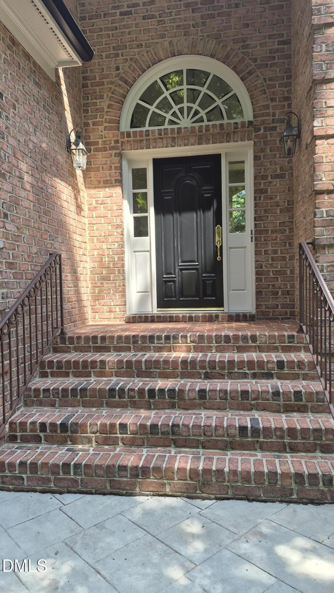 4413 Turnberry – photo 2