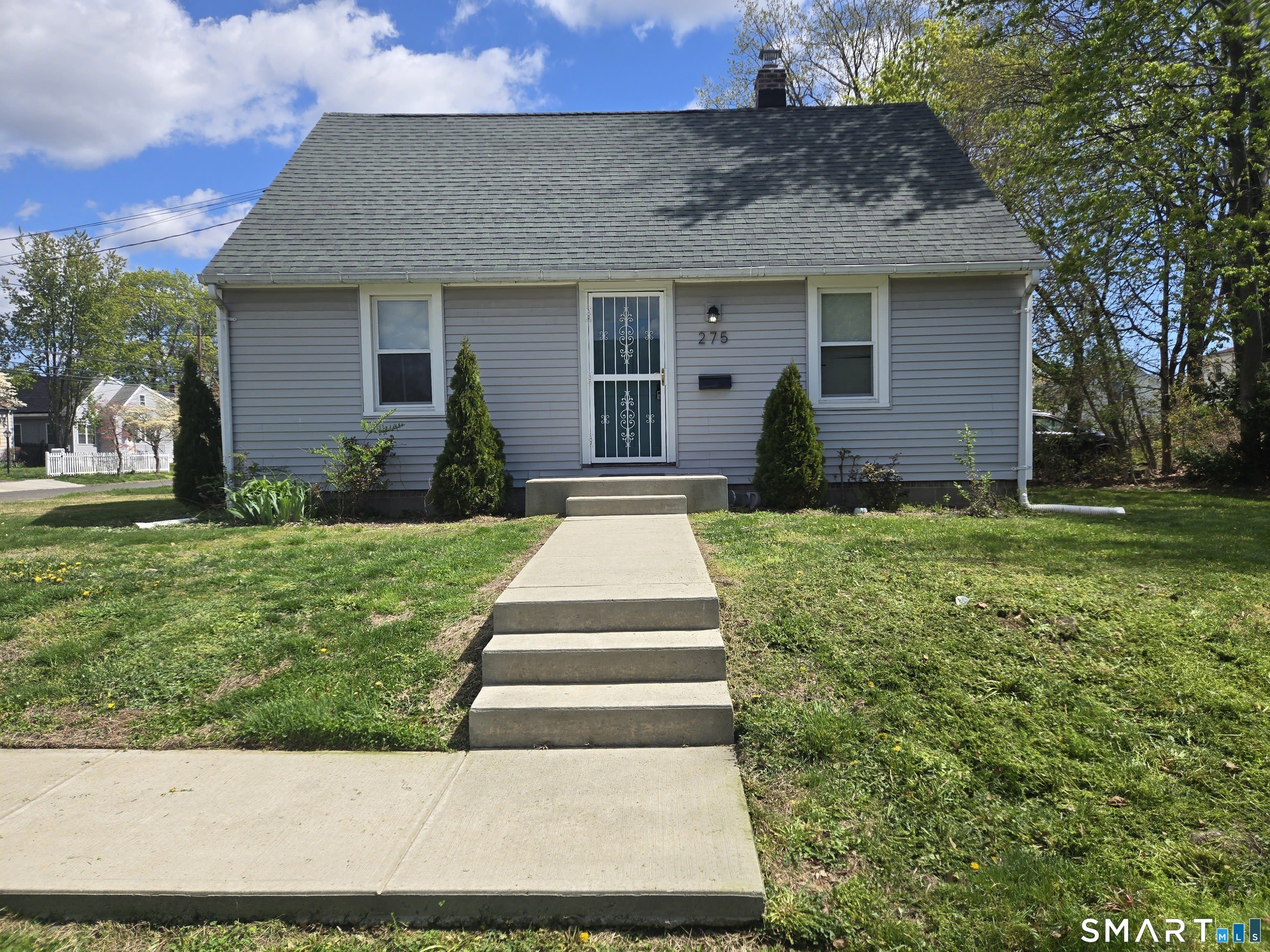 275 Burnsford Avenue – photo 1