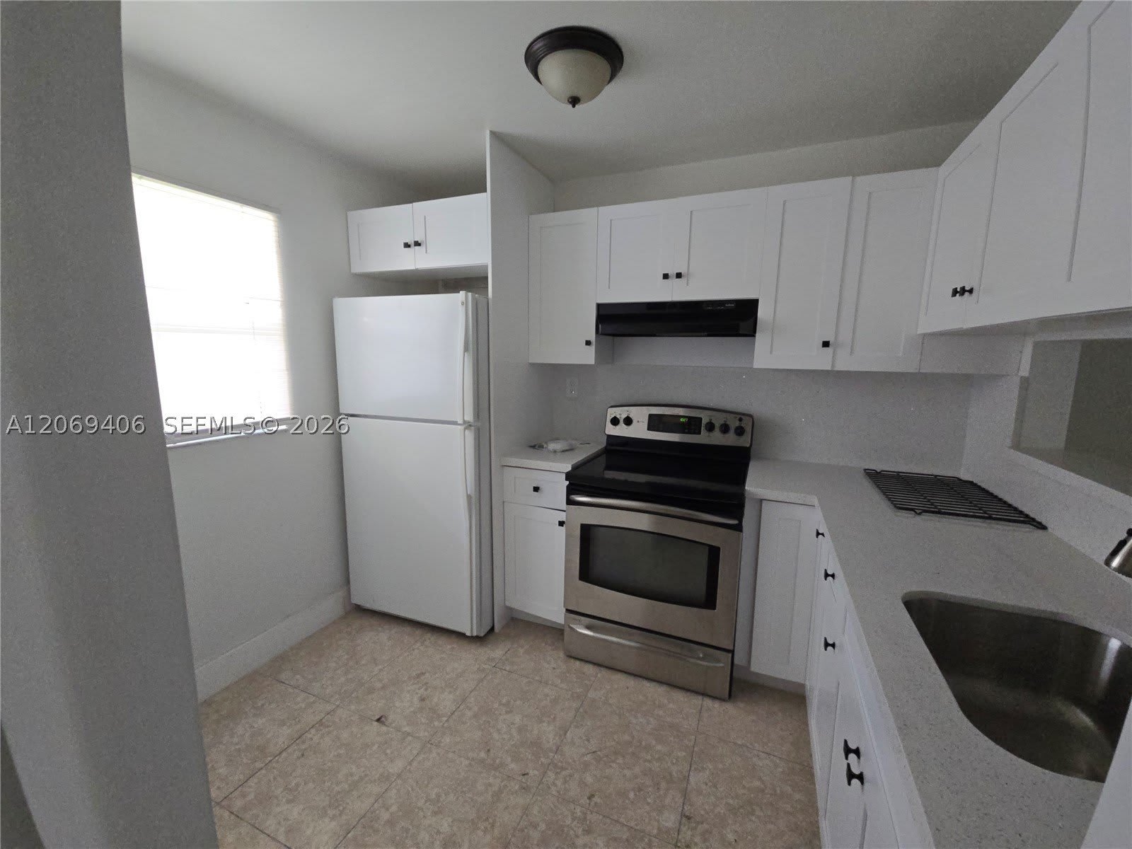 3396 Foxcroft Rd – photo 4