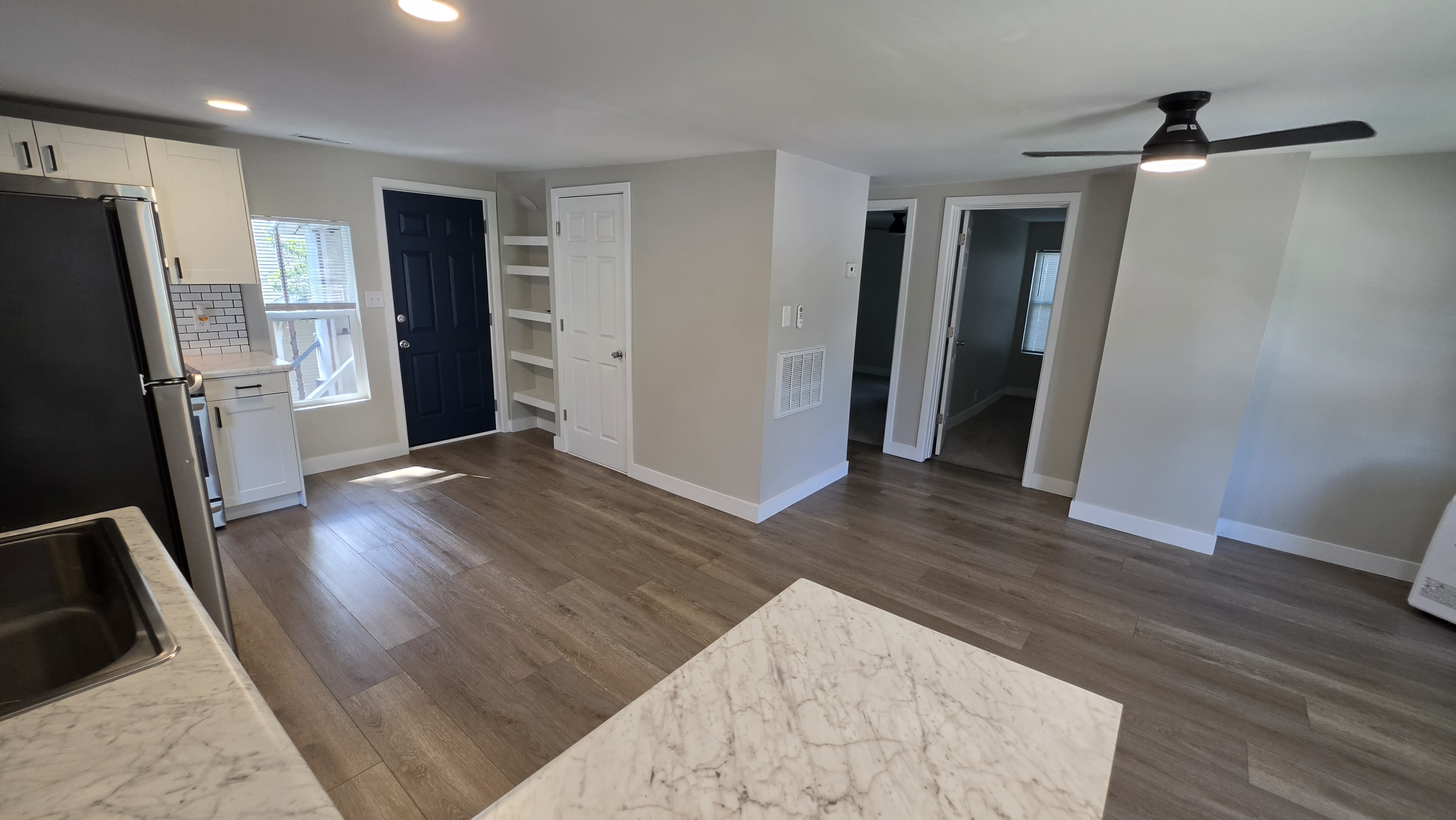 760 E Main St – photo 5