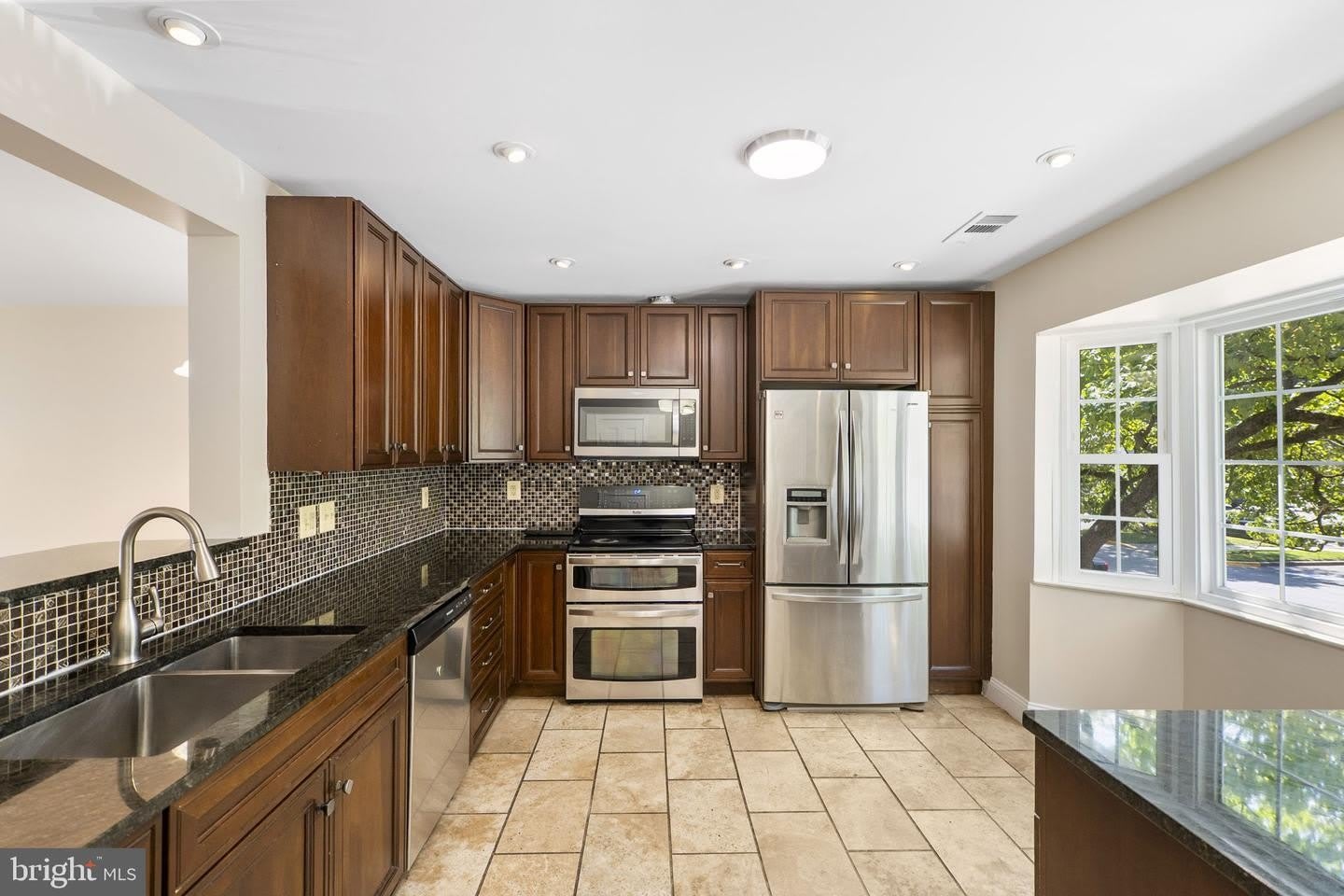 124 Barnsfield Ct 216 – photo 5