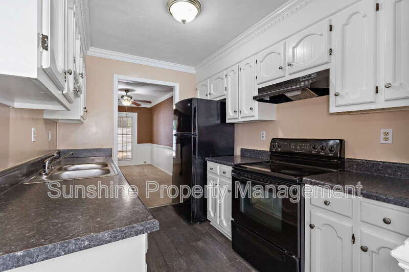 5795 Rivermill Circle – photo 3