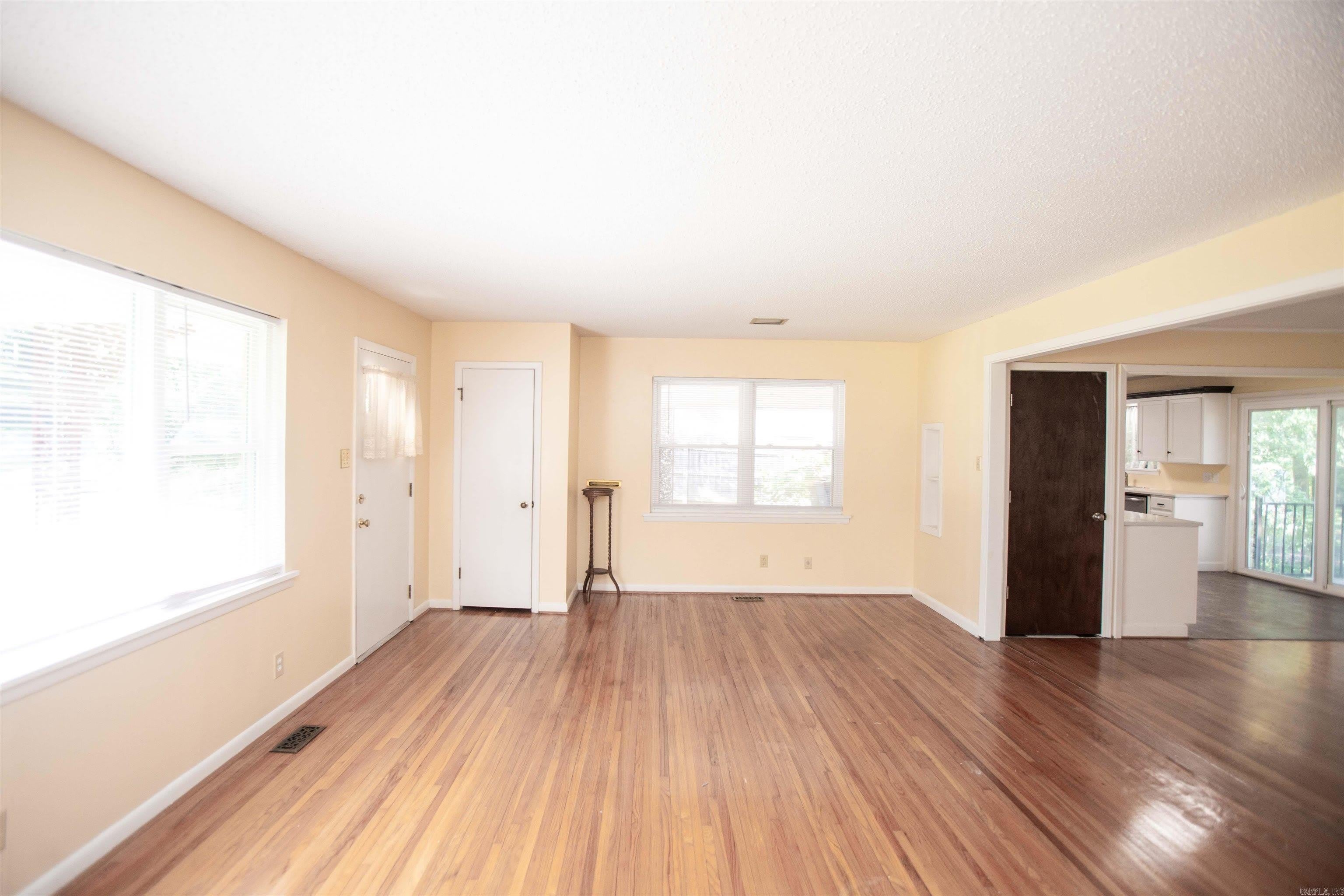 5010 Glenmere Road – photo 5