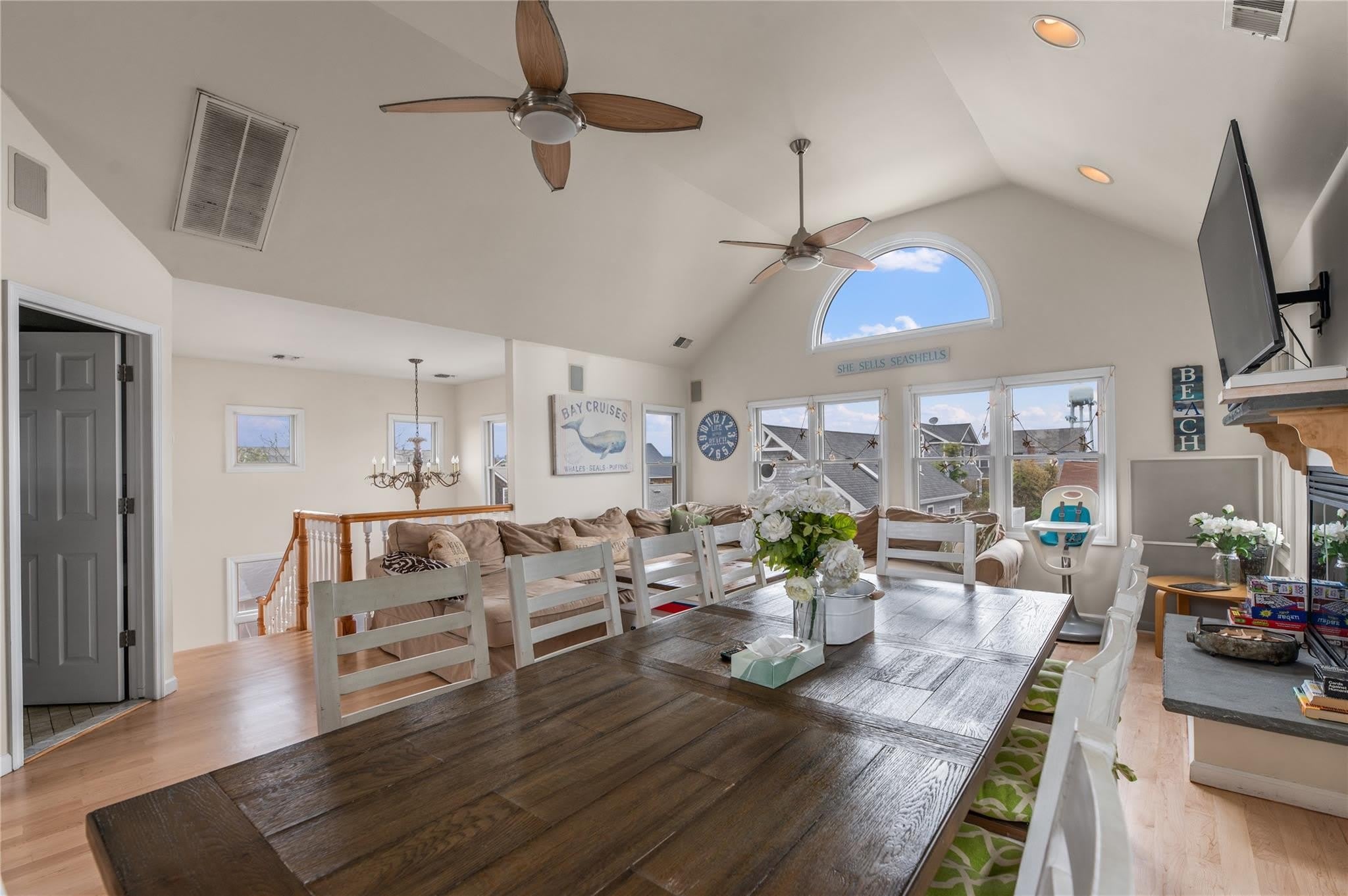 22 Bungalow – photo 5