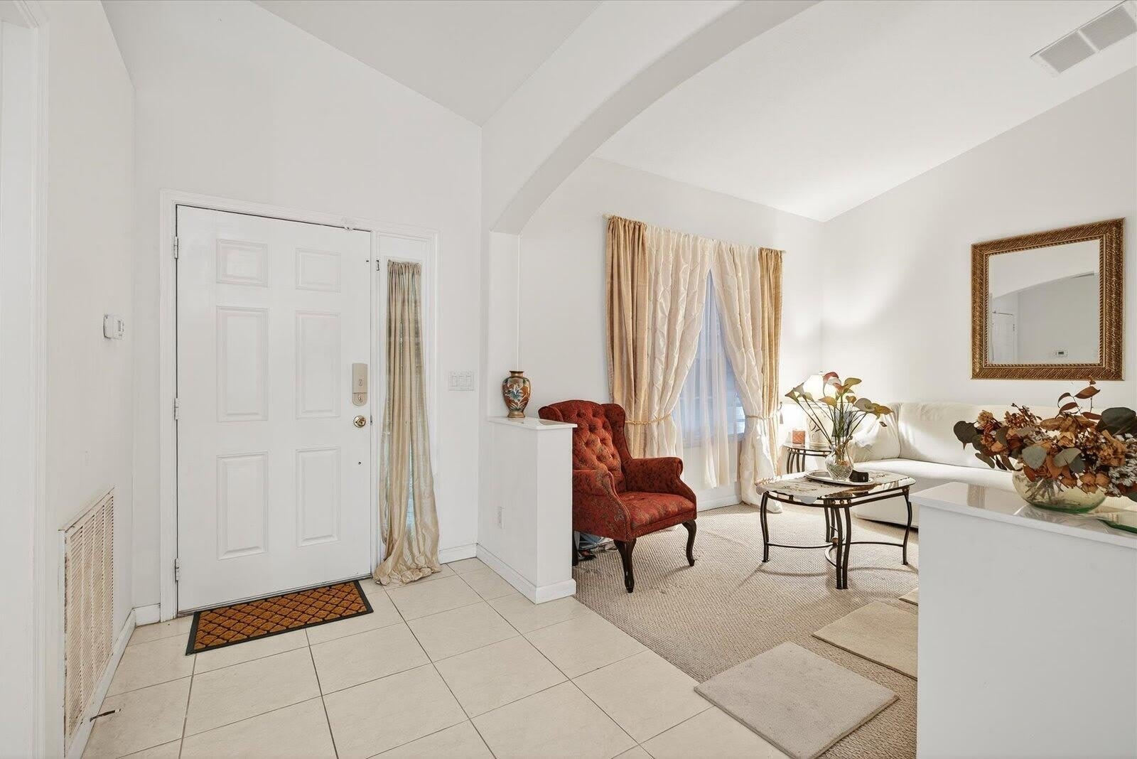 1058 SW Locke Avenue – photo 4