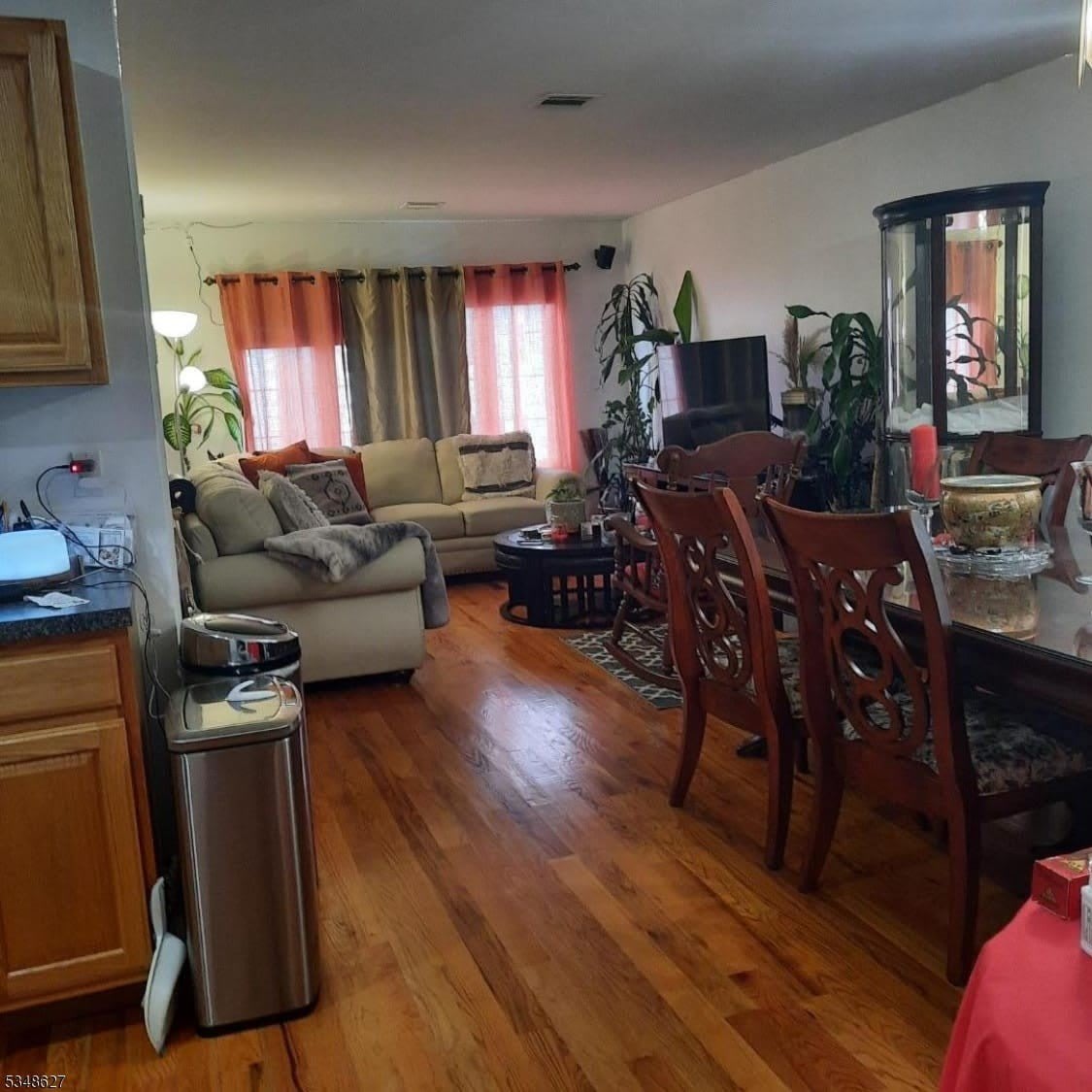 446 Marshall St – photo 4