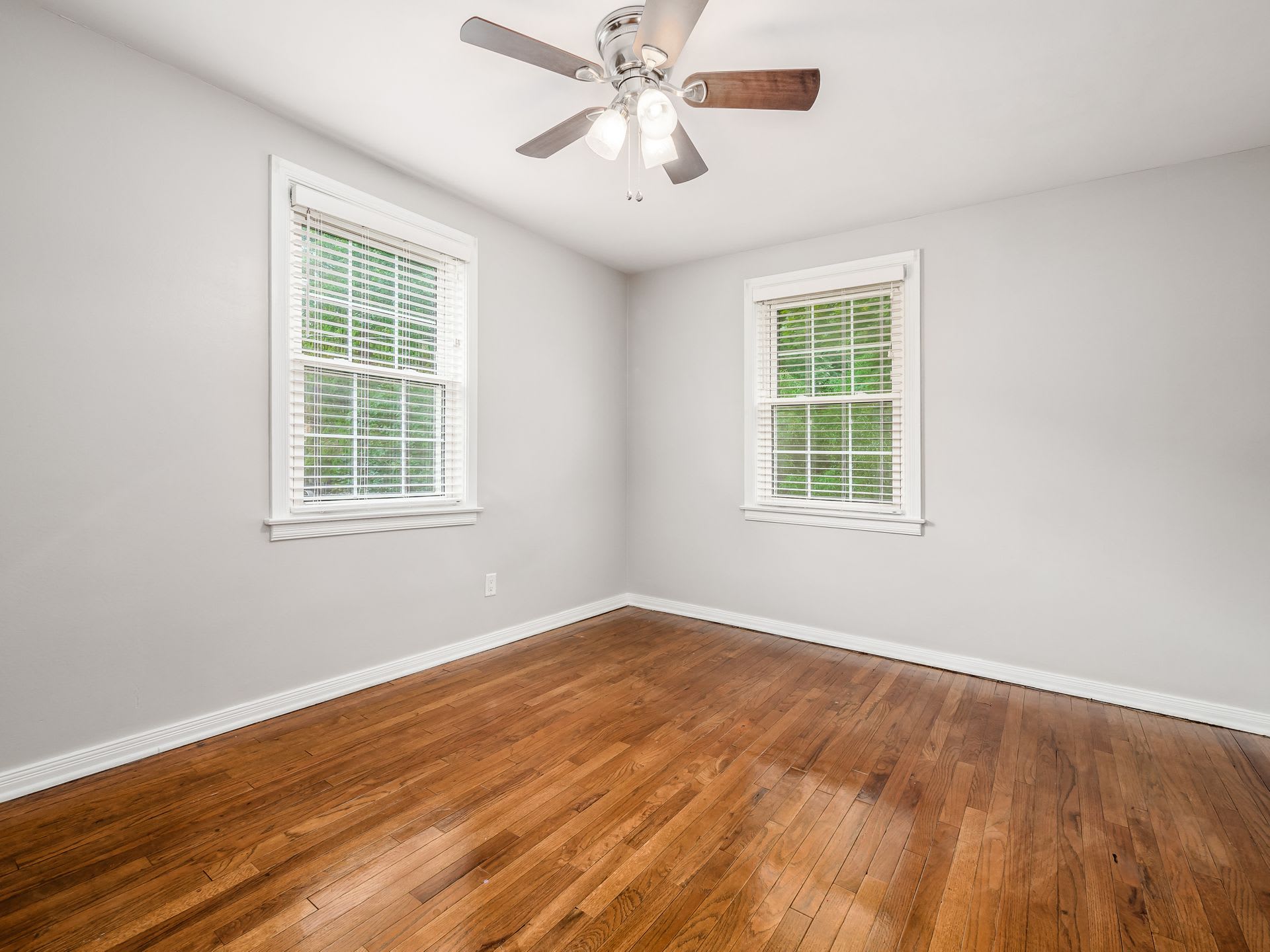 111 East Selby Boulevard – photo 5