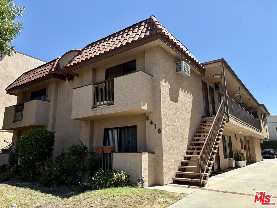 5418 Hermitage Ave – photo 1