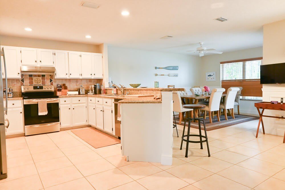 12828 Meadowbreeze Drive – photo 5