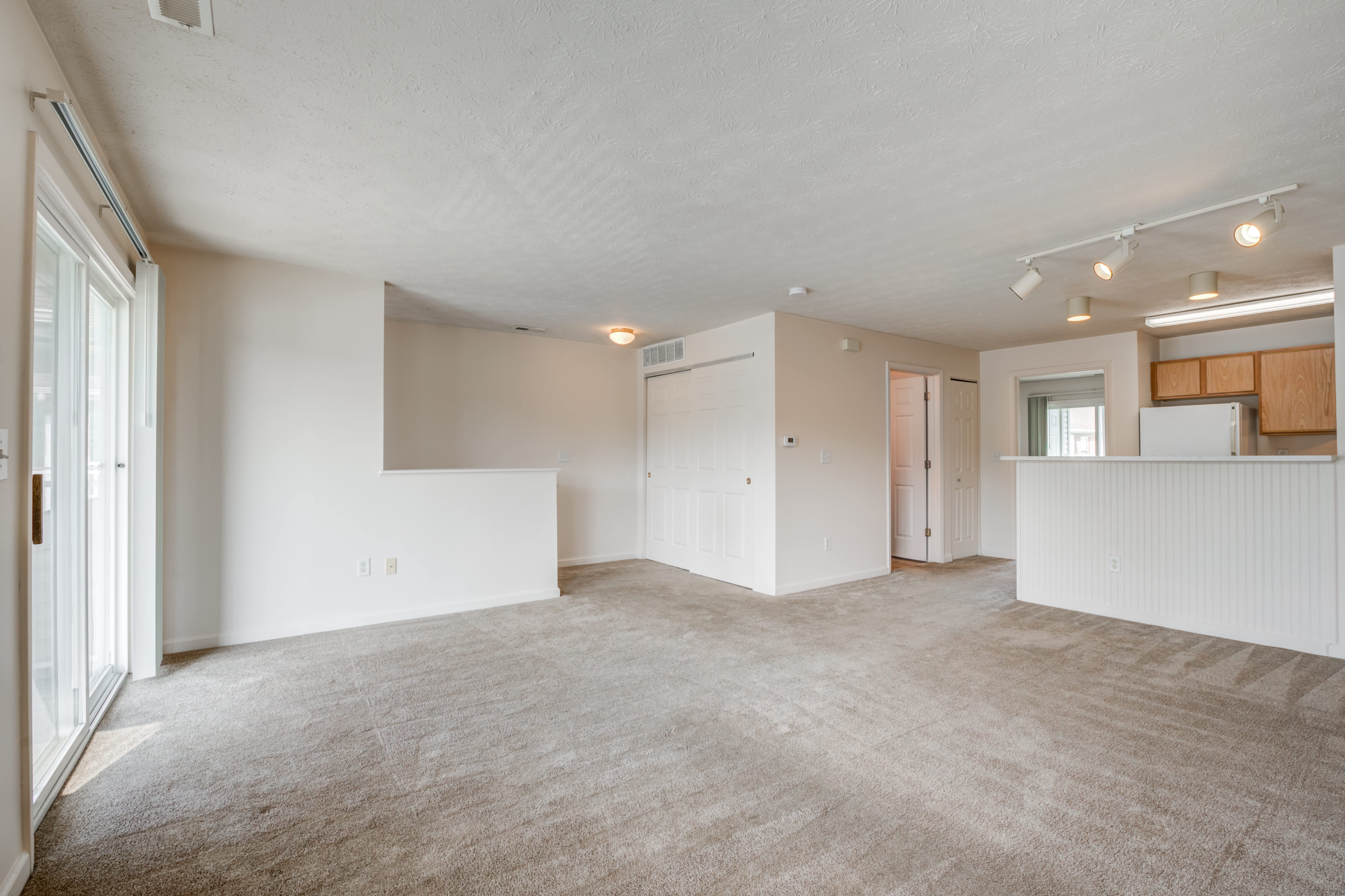 228 W Marion Street – photo 4