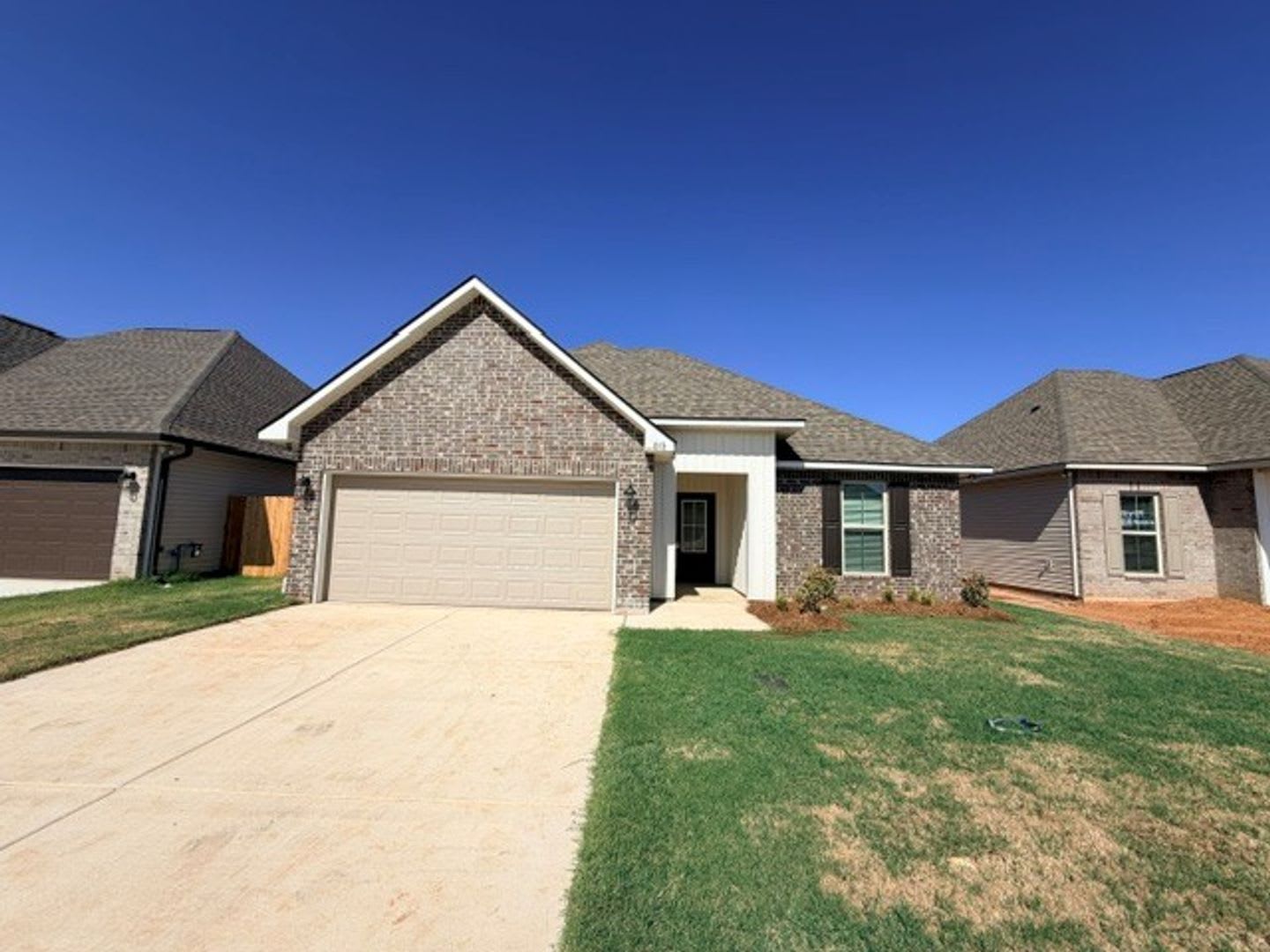 Move In Special Half Off First Month S Rent Brand New Construction Just Minutes To Barksdale Air Force Base – photo 1