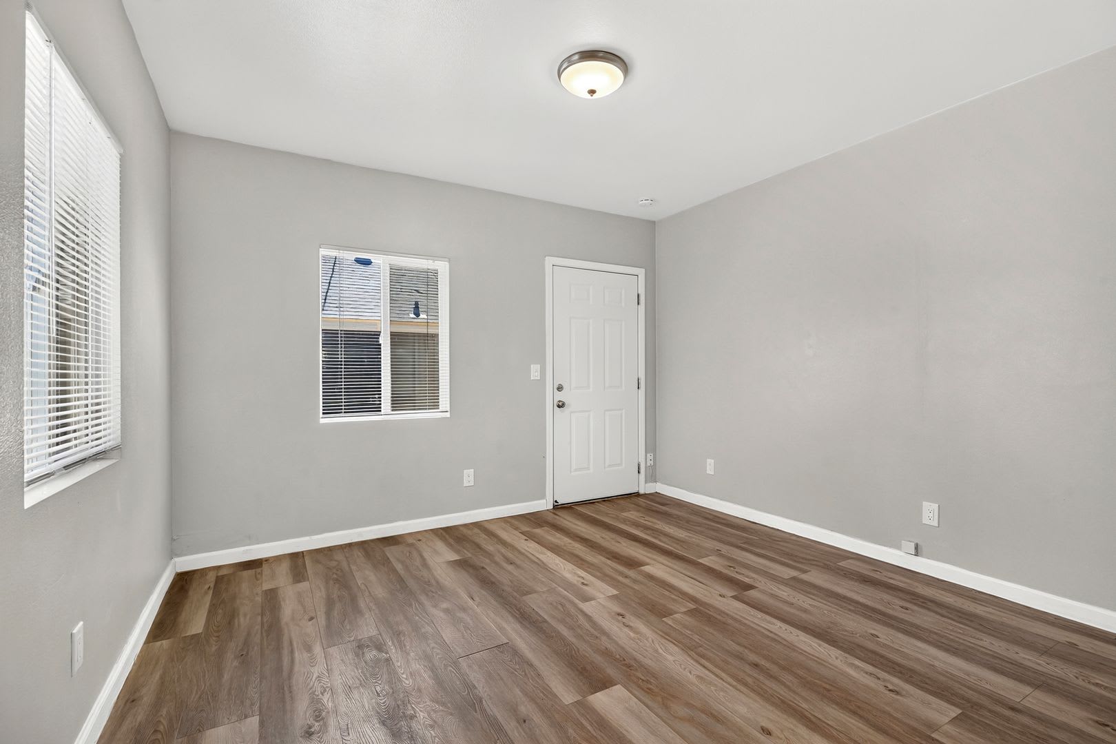 616 – photo 3