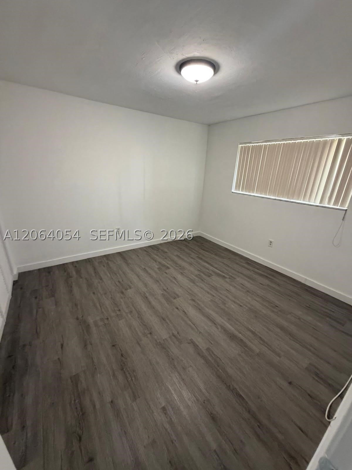 1501 W 42nd St – photo 2