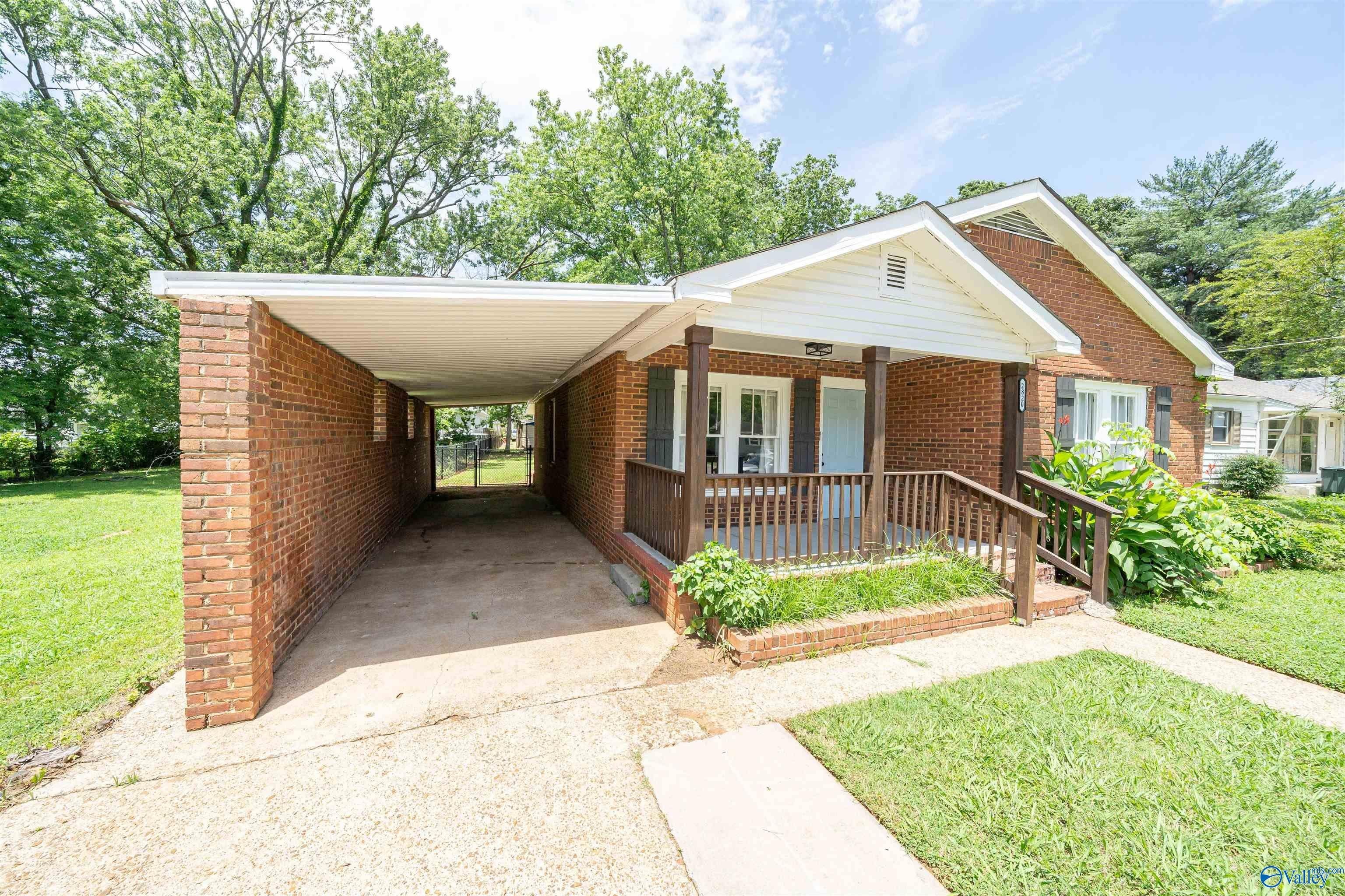 2820 Union Drive NW – photo 3