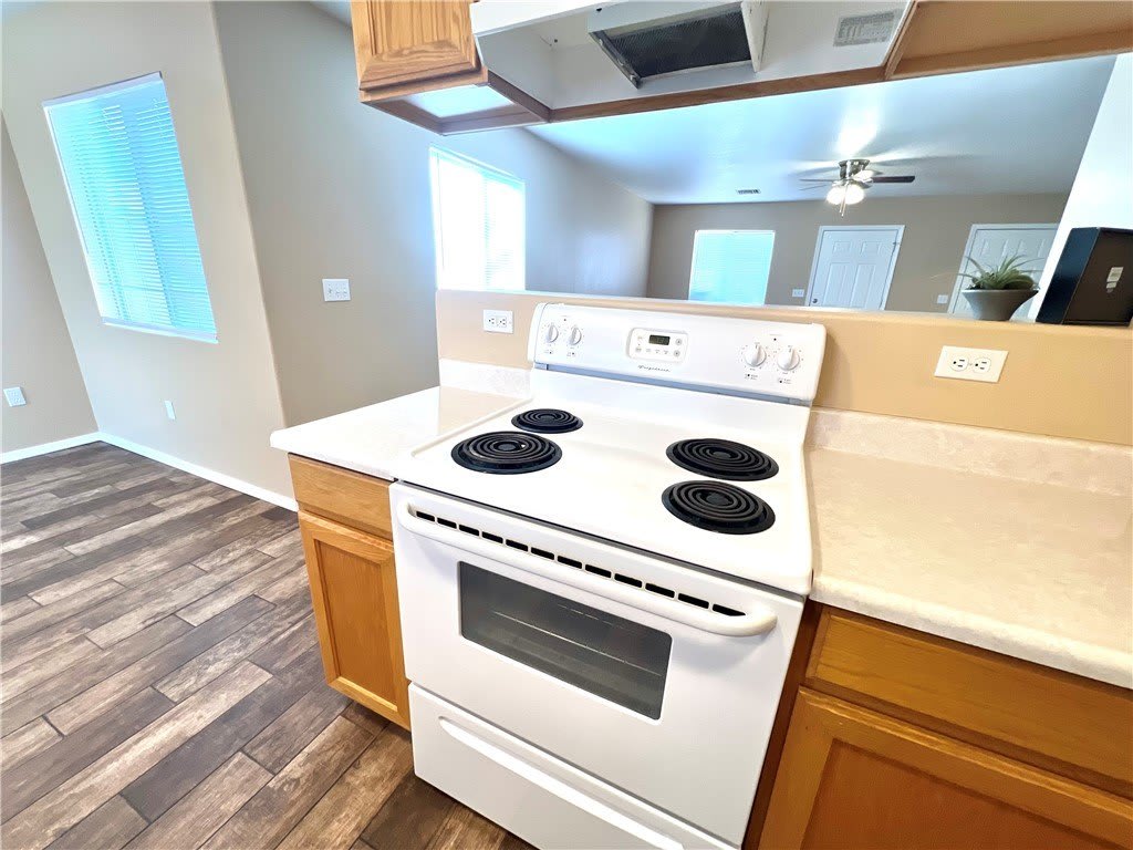 848 Roadrunner Drive – photo 4