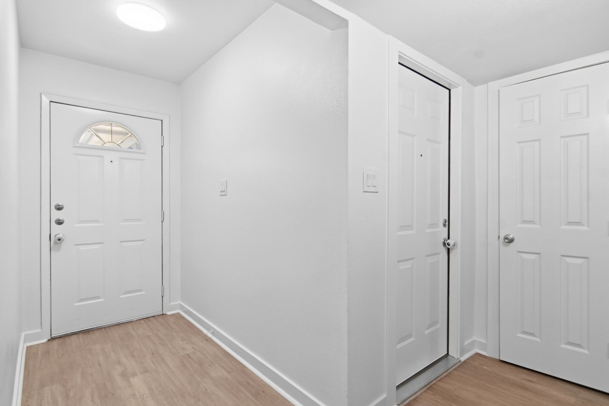 809 James Street – photo 4