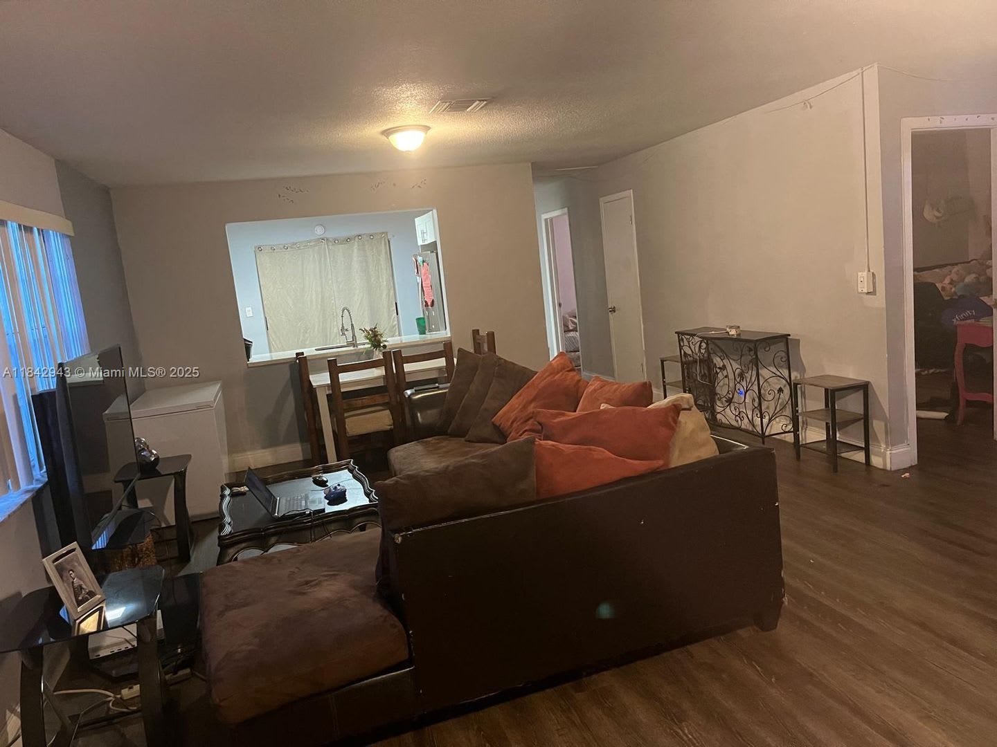1101 Grant Street, West Palm Beach, FL 33407 – photo 2