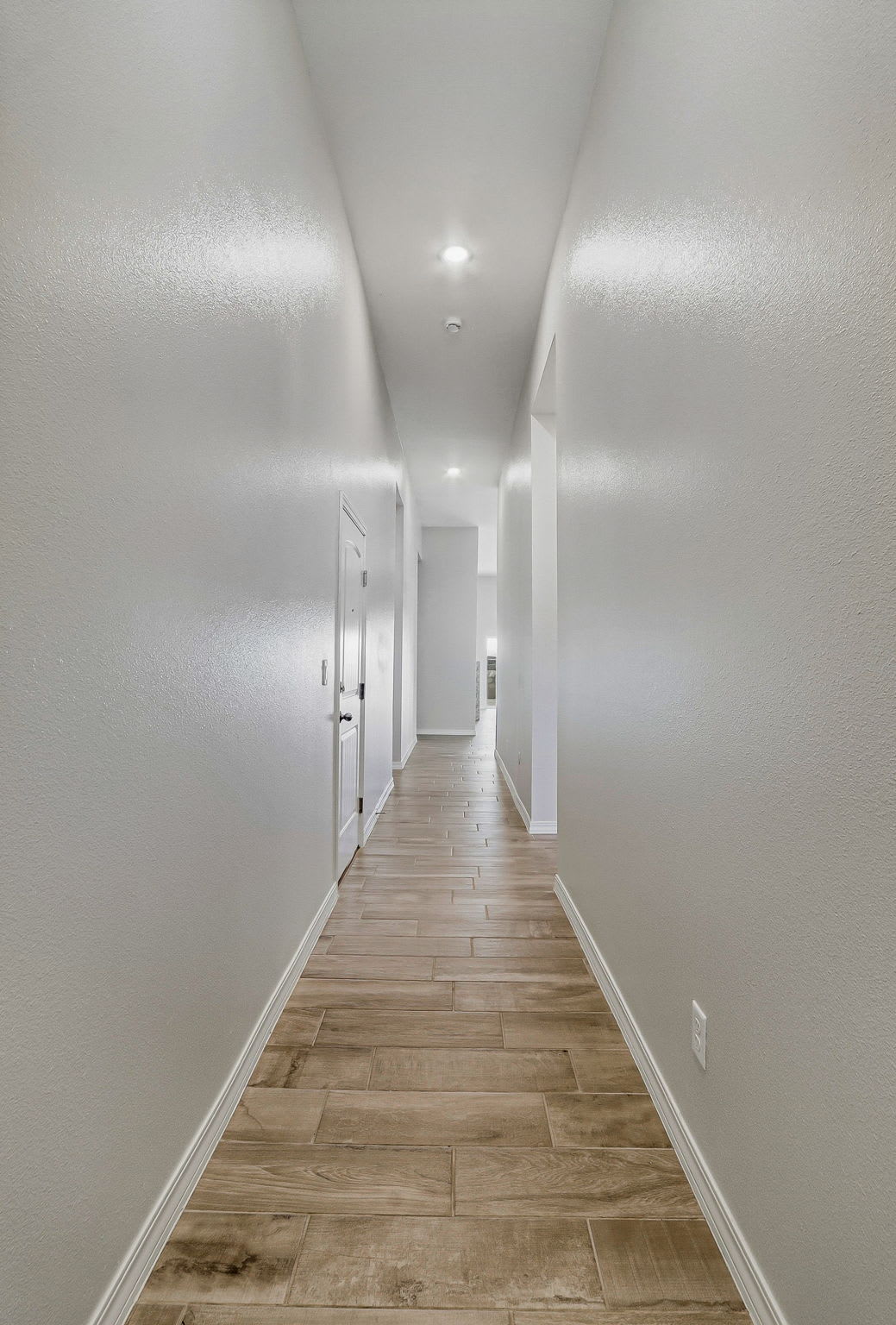 957 Gulf Streams Avenue – photo 5